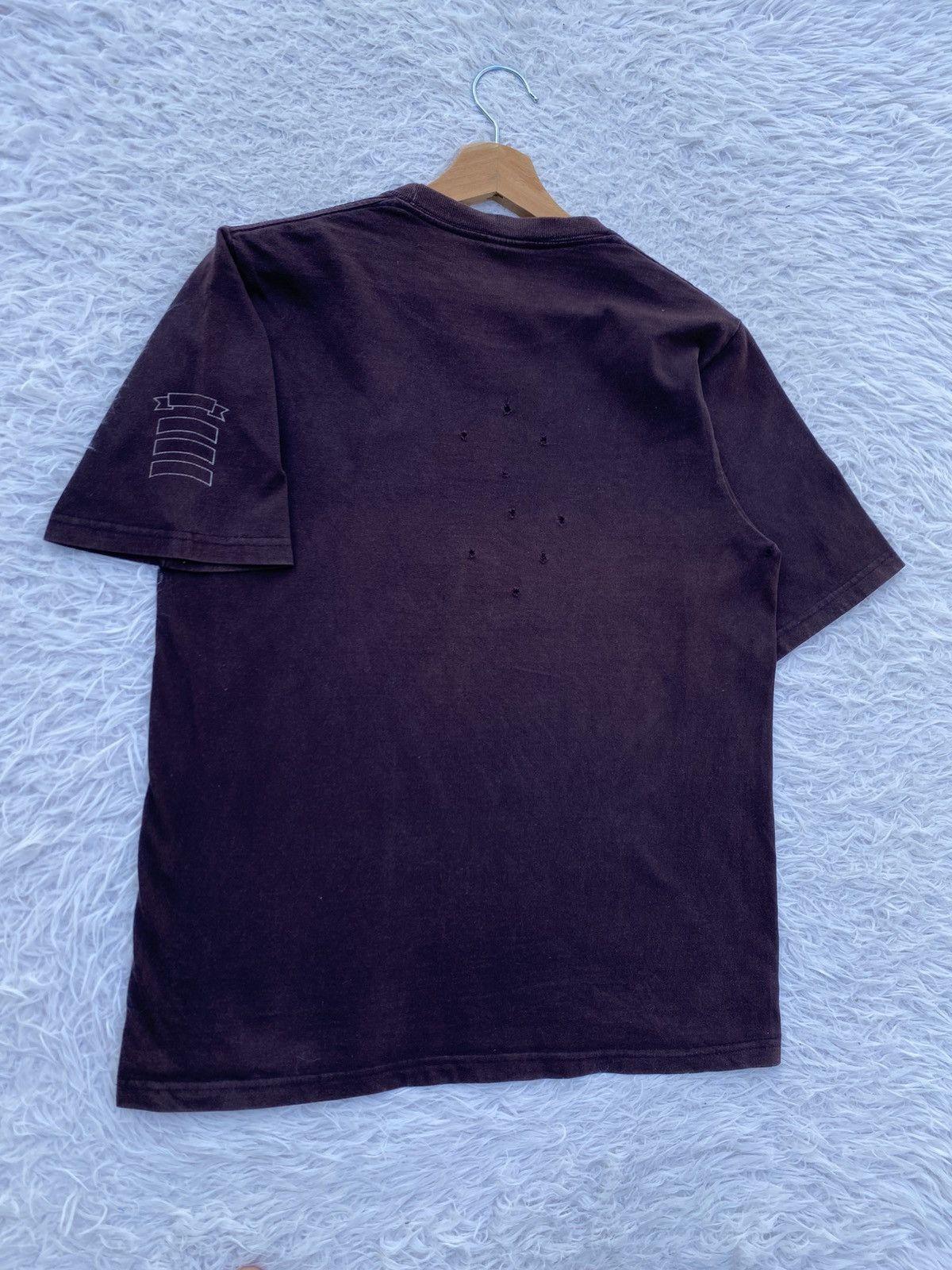 Japanese Brand Rare Vintage Shield Logo Inspired by Number Nine Tshirt Size US M / EU 48-50 / 2 - 16 Thumbnail