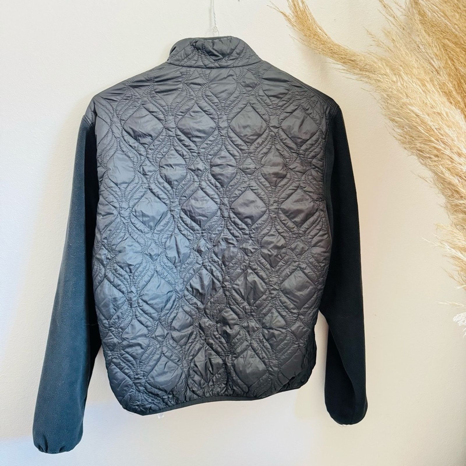 Fabletics FABLETICS Loft Jacket Quilted Zip Nylon Pullover Gym Sweater Size S / US 4 / IT 40 - 3 Thumbnail