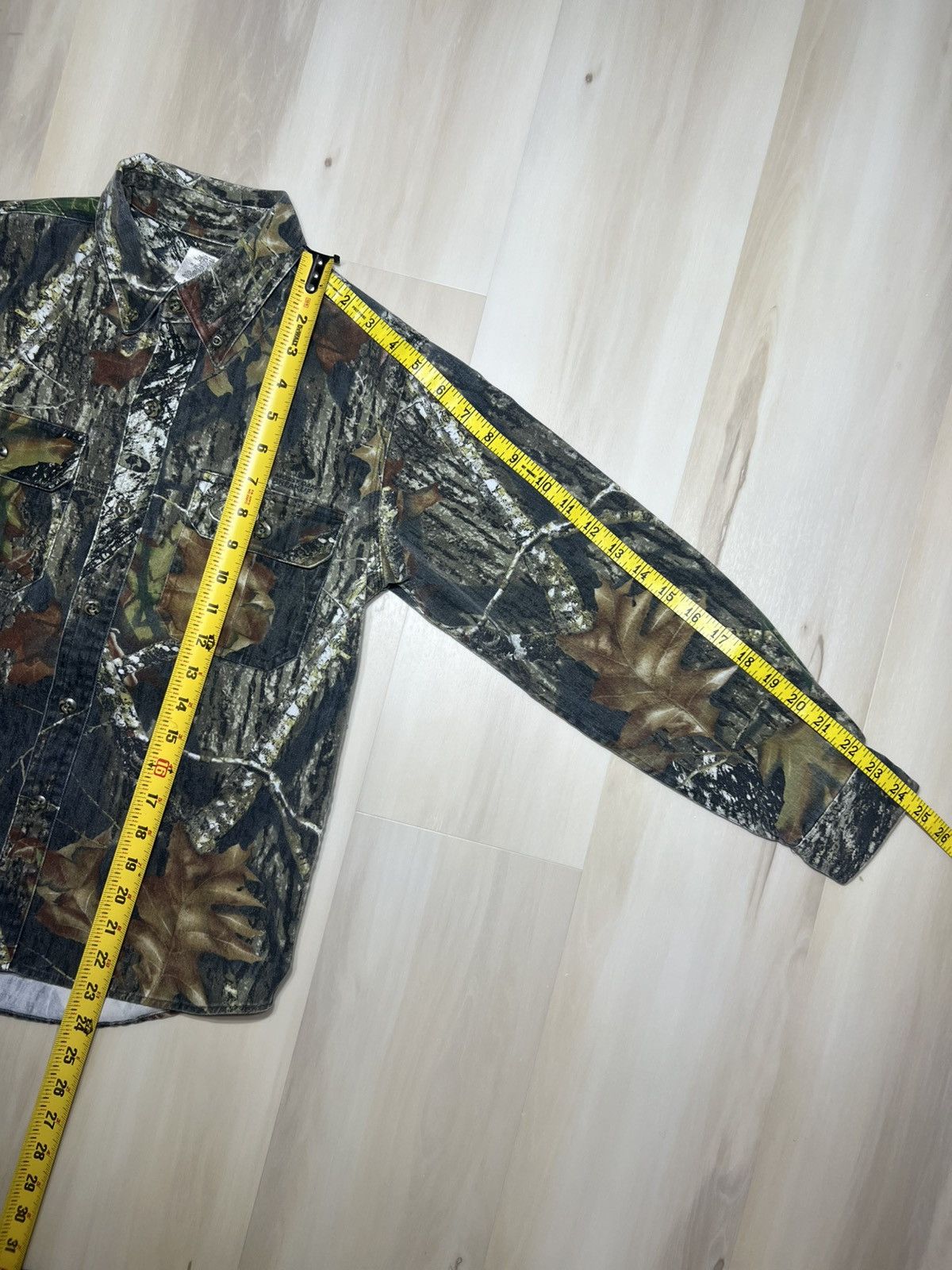 Russell Athletic Russell Outdoor Camo Shirt Youth L (14-16) Pockets Hunting Size US S / EU 44-46 / 1 - 5 Thumbnail