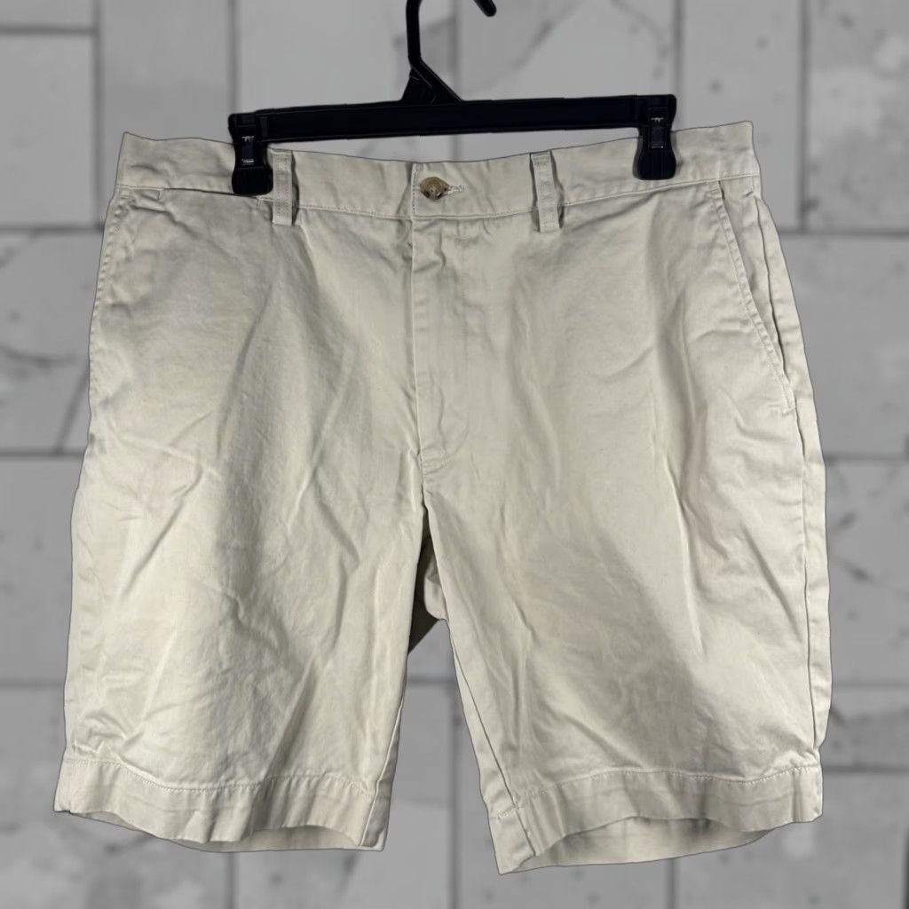Polo Ralph Lauren Polo Ralph Lauren Classic Fit 9” Beige Shorts Mens Size 35 Regular Chino 9” Beige Shorts Mens Size US S / EU 44-46 / 1 - 1 Thumbnail
