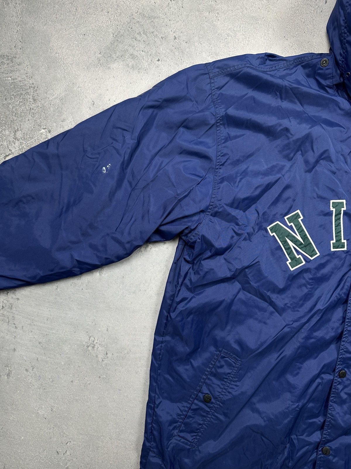 Nike Vintage Nike Swoosh Oversized Hooded Windbreaker Rain Jacket Size US XXL / EU 58 / 5 - 9 Thumbnail