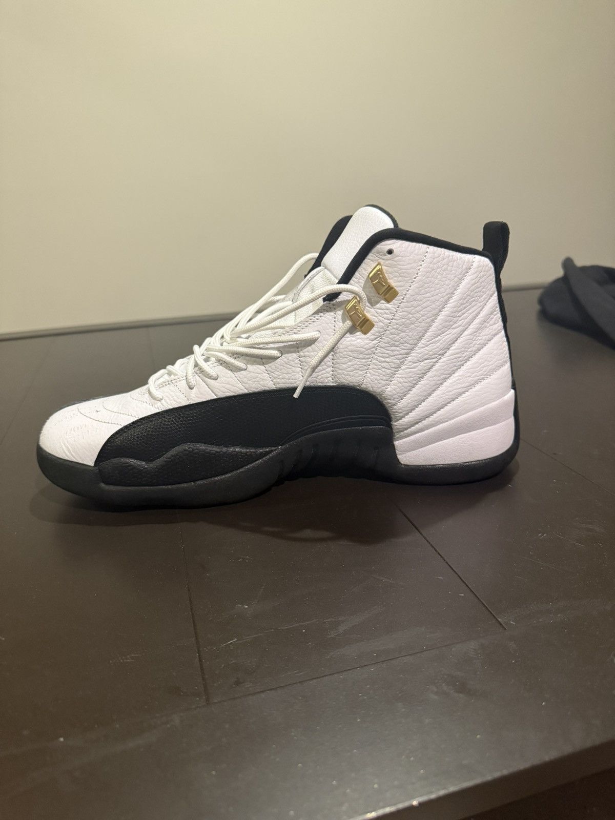 Jordan Brand Jordan 12 playoff Size US 12 / EU 45 - 4 Thumbnail