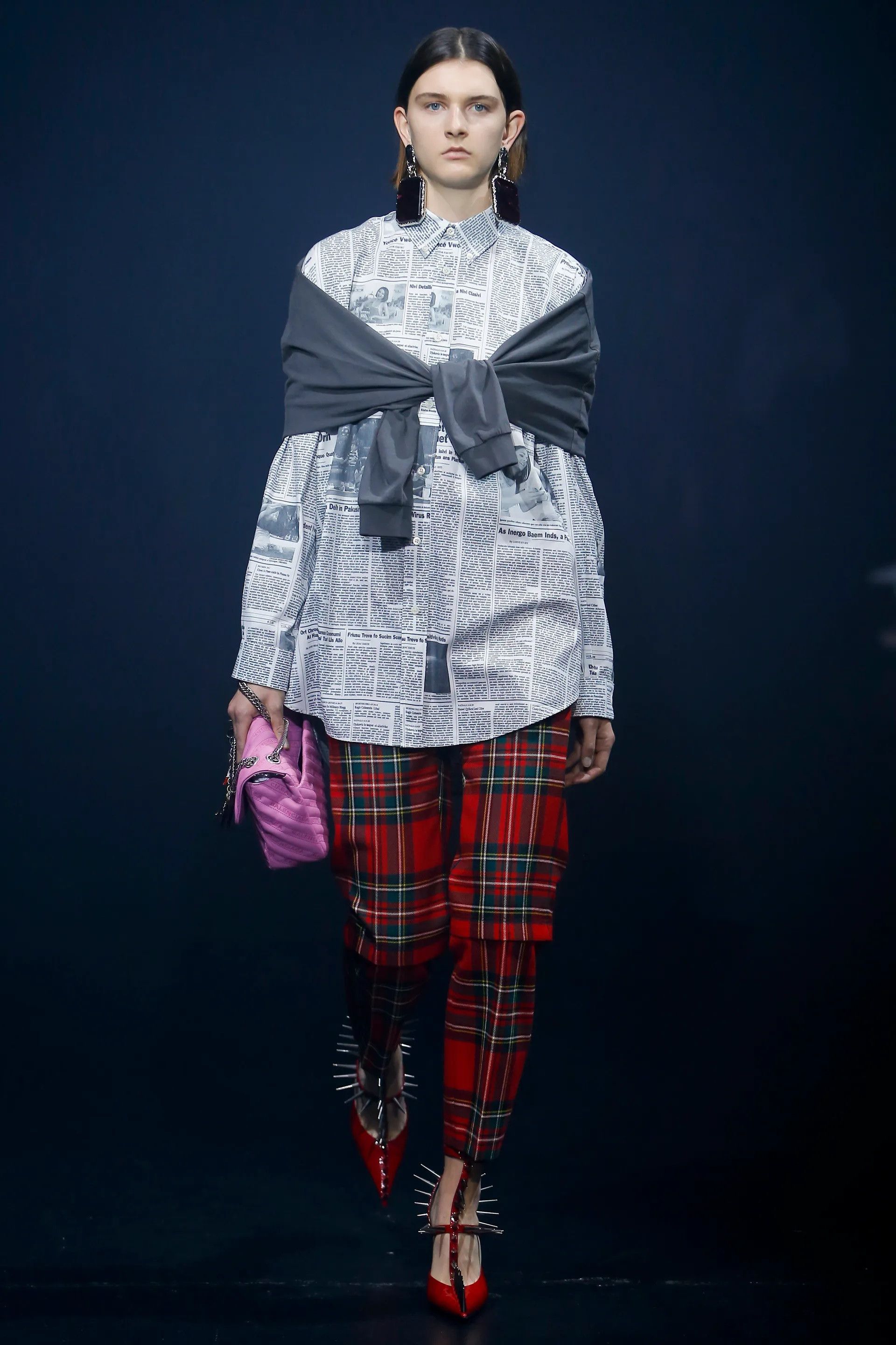 image of Balenciaga - Dg - S/s 18 - Convertible Tartan Pants in Red, Women's (Size 26)
