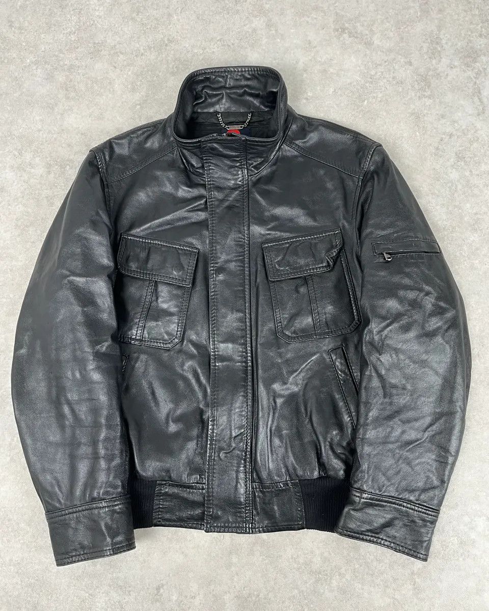 Dolce & Gabbana 1990s Dolce & Gabbana Black Leather Multi-Pocket Bomber Jacket Size US S / EU 44-46 / 1 - 1 Thumbnail