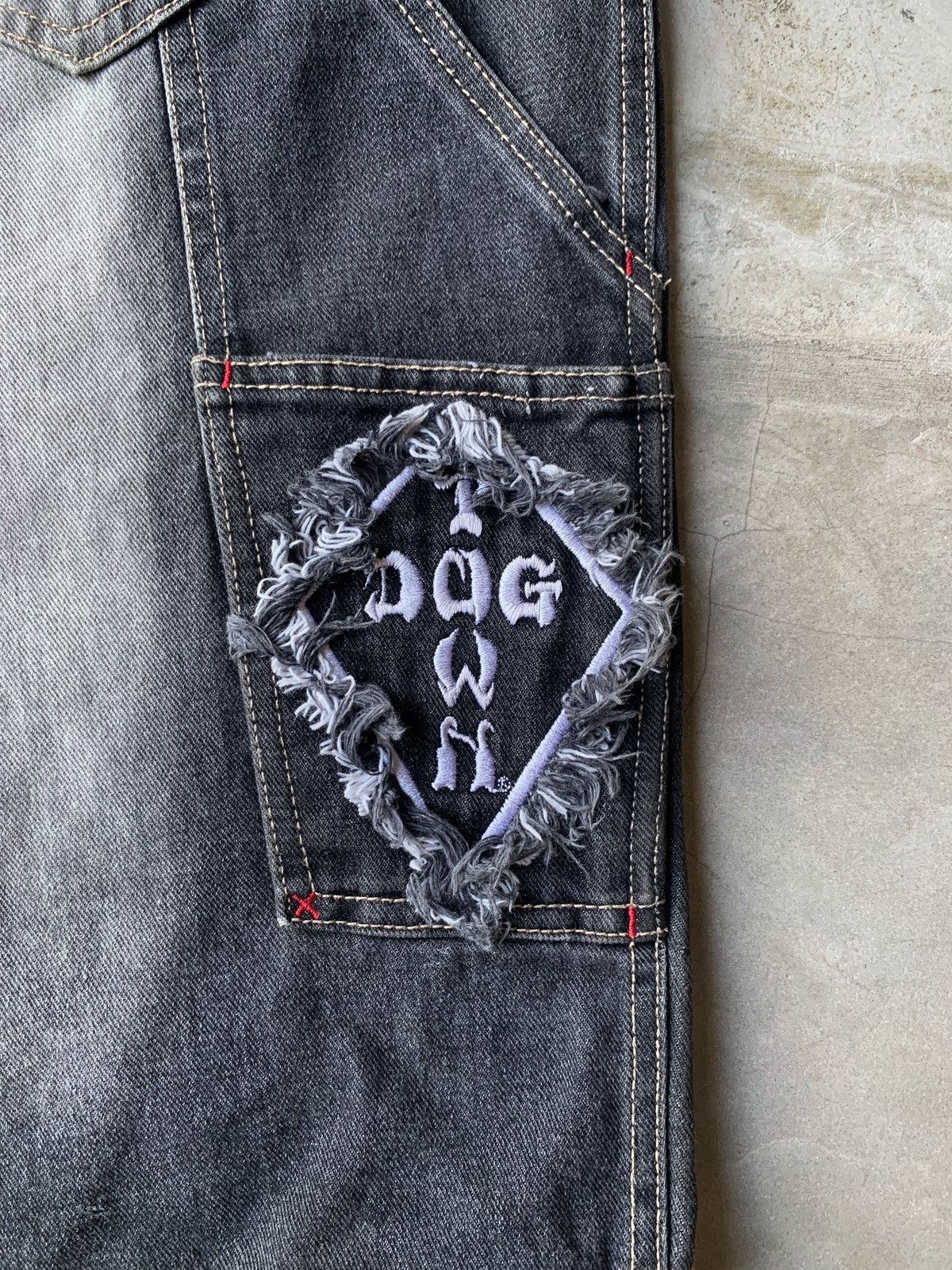 Other × Vintage Vintage Dogtown Skateboards Black Dragon Jorts Size US 39 - 3 Thumbnail