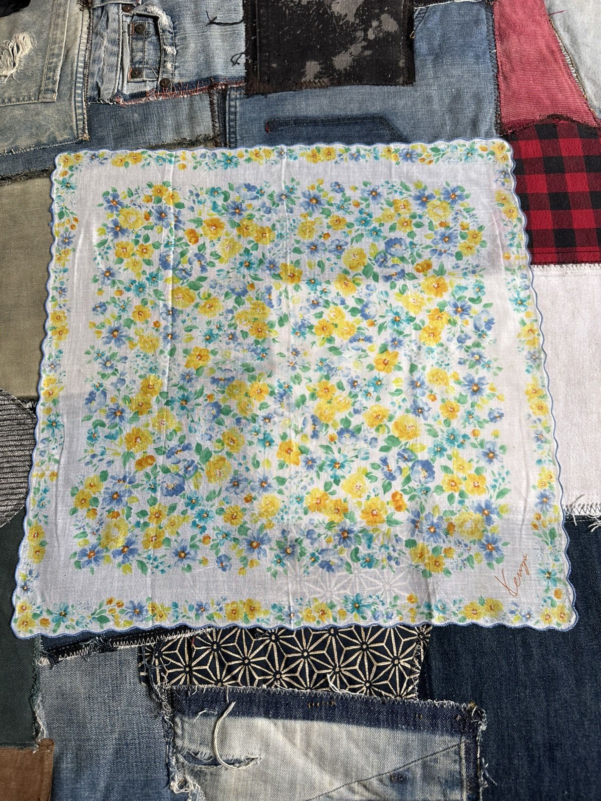 Kenzo × Vintage Vintage Kenzo Handkerchief/ Neckerchief/ Bandana Size ONE SIZE - 11 Thumbnail