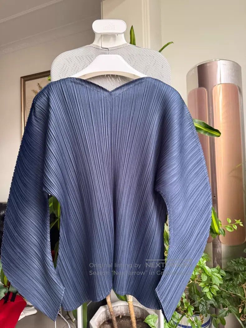 Issey Miyake Issey Miyake Special-Shaped Top, Navy Blue Size XXL / US 16-18 / IT 52-54 - 4 Thumbnail