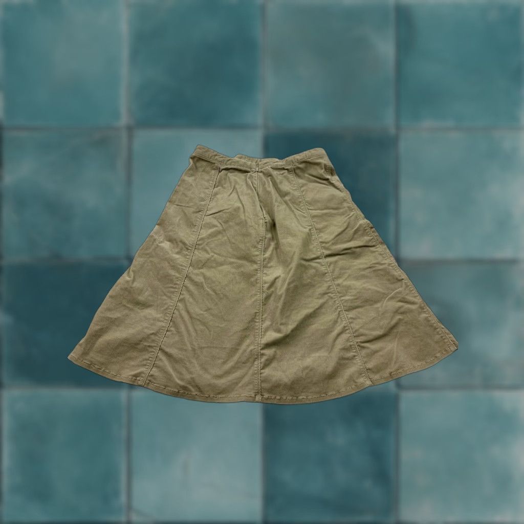 Vintage HORNY TOAD Skirt Women's L Khaki Corduroy A-Line Knee Length Beige Cotton Elastane Pull On Size 36" / US 14 / IT 50 - 1 Thumbnail