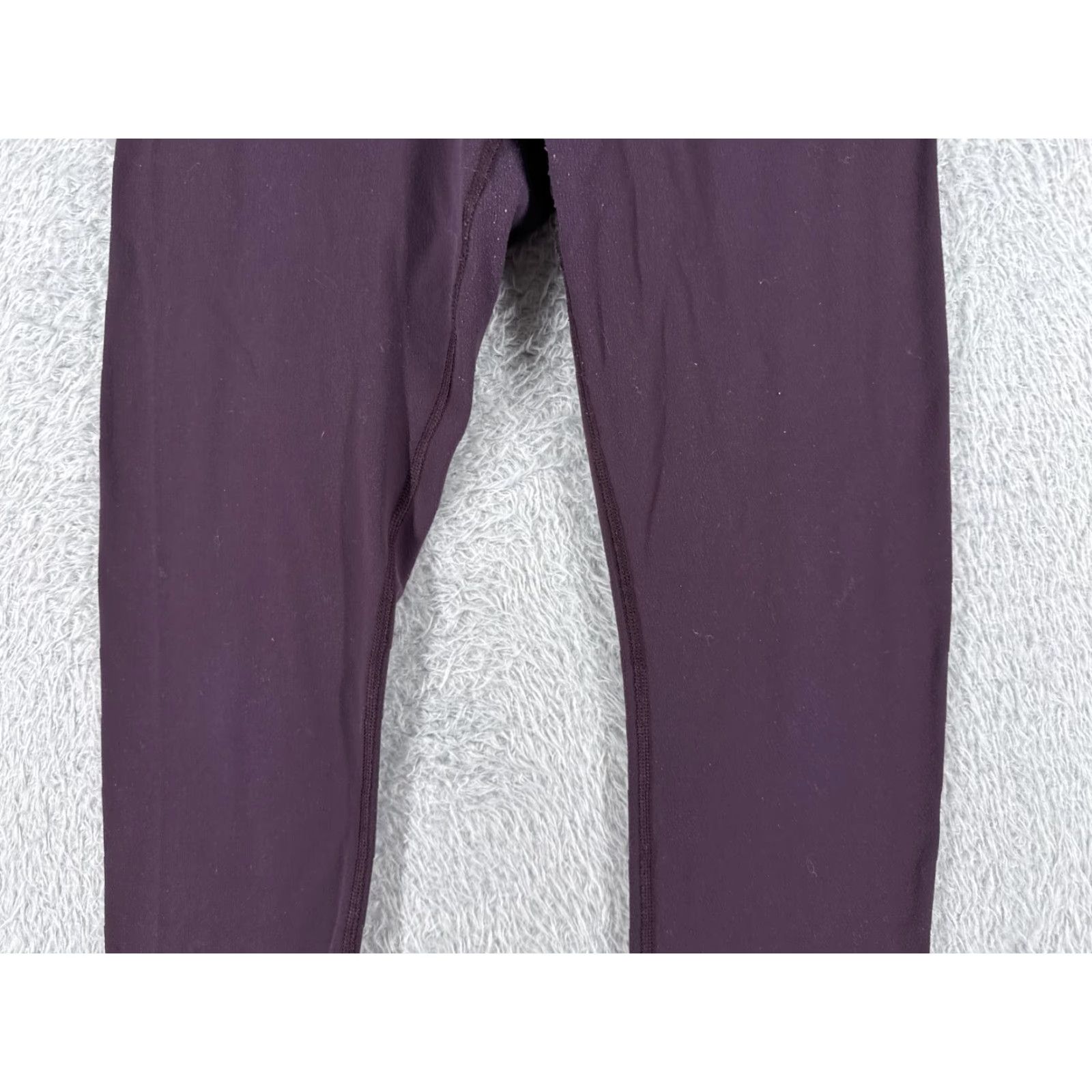 Lululemon VINTAGE? Wait; it's not vintage. The item is Lululemon Wunder Under Crop Purple 6 Pants Women 21" Inseam Yoga High Rise Cropped Stretch Athletic Size 28" / US 6 / IT 42 - 3 Thumbnail