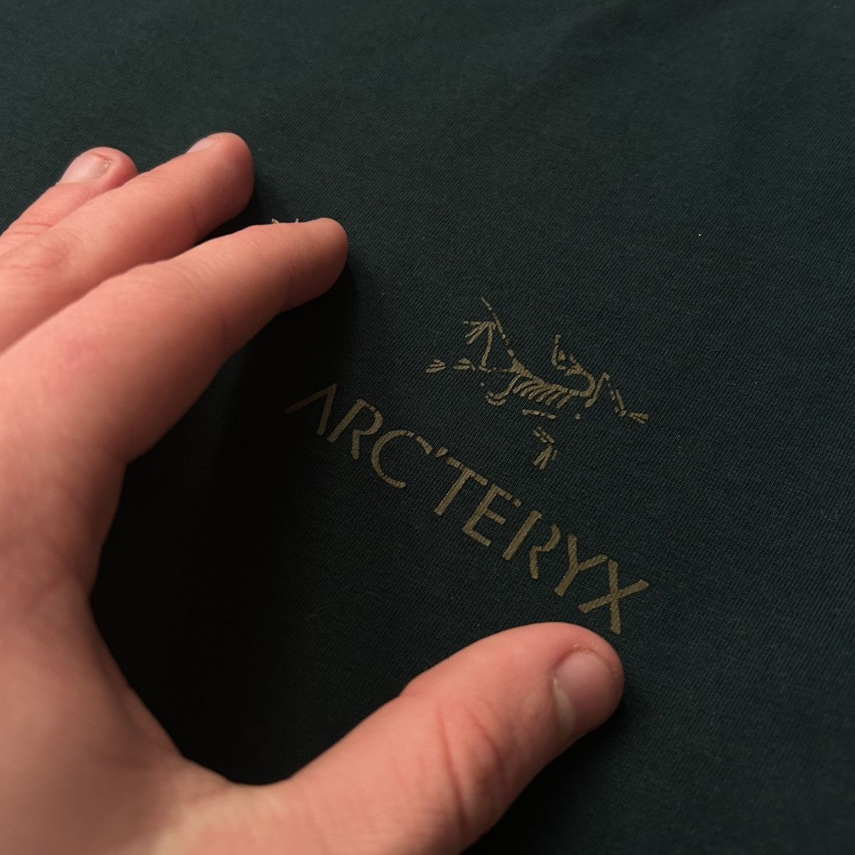 Arc'teryx Mens Arcteryx Small logo basic y2k outdoor streetwear tee Size US S / EU 44-46 / 1 - 3 Thumbnail