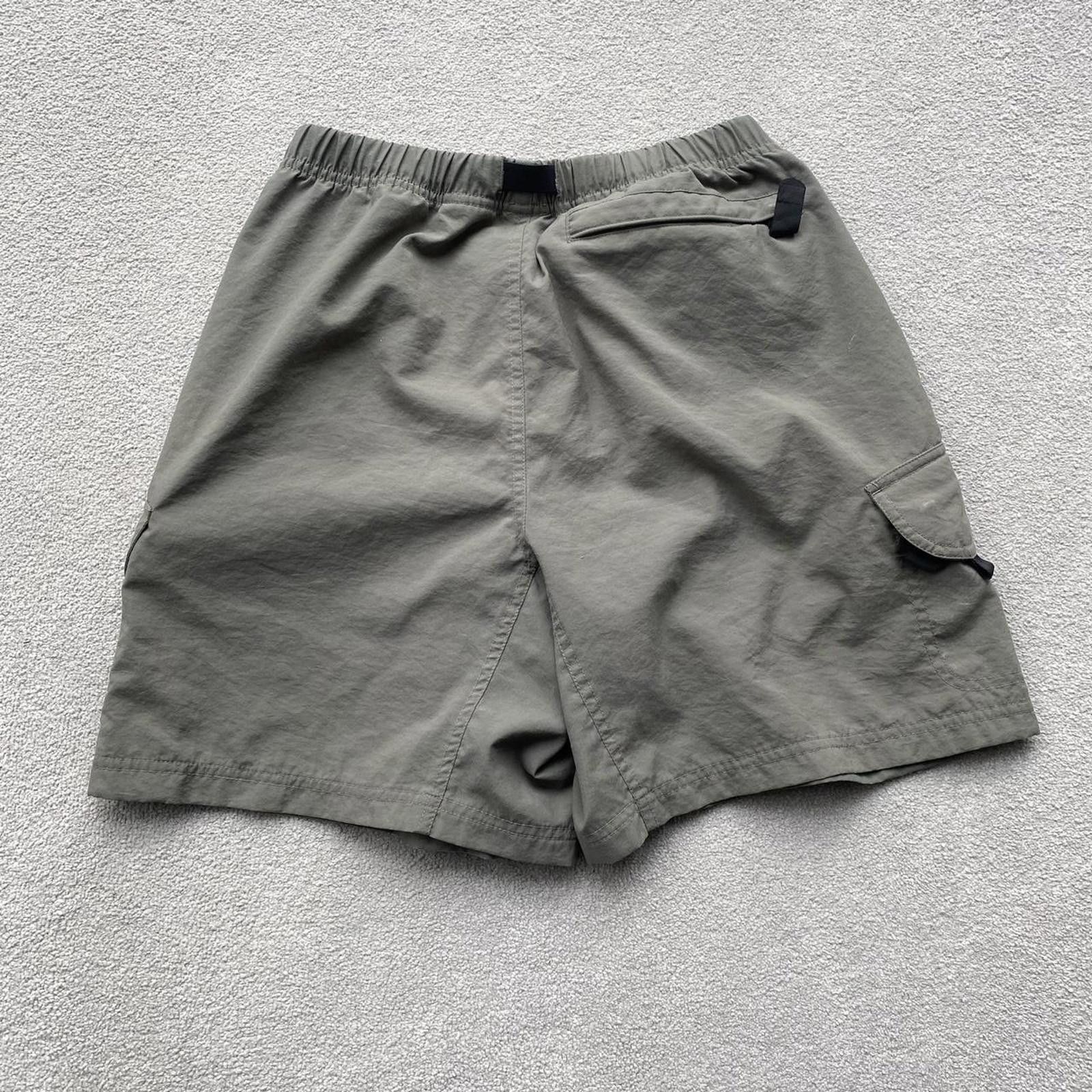 Nike ACG Nike ACG Tactical Utility Vintage Cargo Shorts Size US 30 / EU 46 - 4 Thumbnail