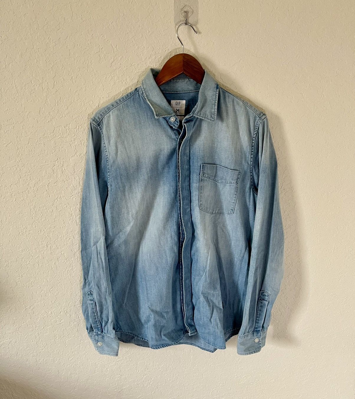 Kinfolk Kinfolk 94 x GAP Brooklyn denim over-shirt | Medium Size US M / EU 48-50 / 2 - 2 Thumbnail