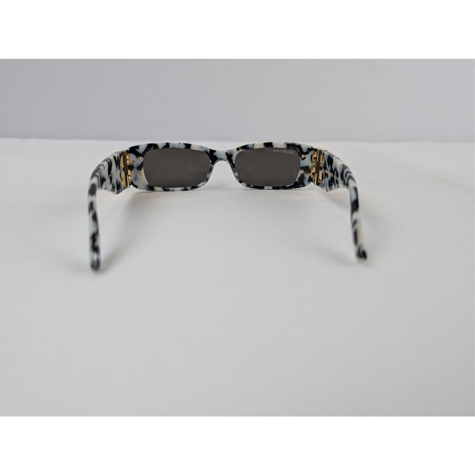Balenciaga o1rshd1 / 555 / Size: OS / Sunglasses in Black / White Size ONE SIZE - 7 Thumbnail