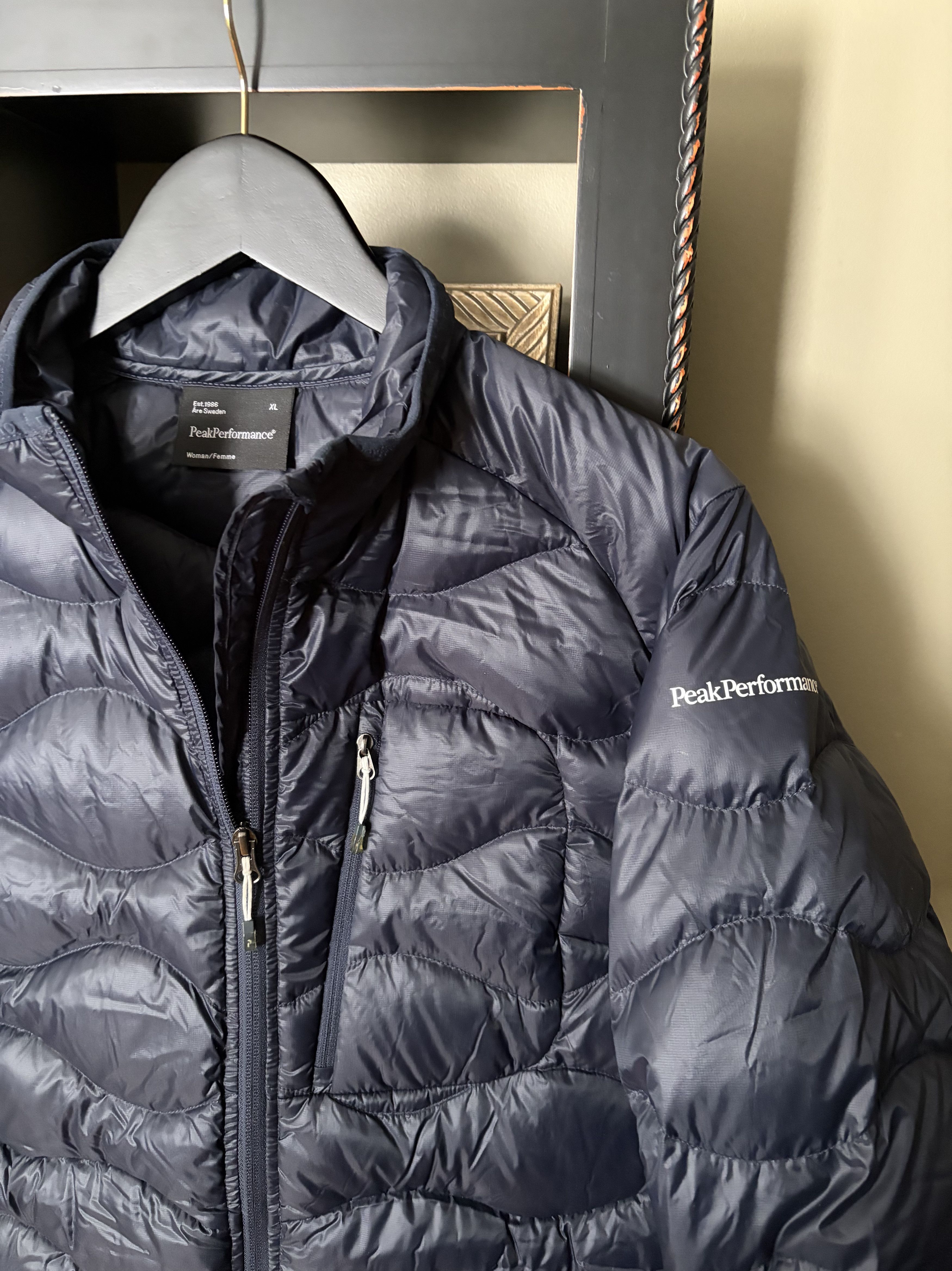 Peak Performance Peak Performance blue helium puffer women's xl/men's large Size US L / EU 52-54 / 3 - 3 Thumbnail
