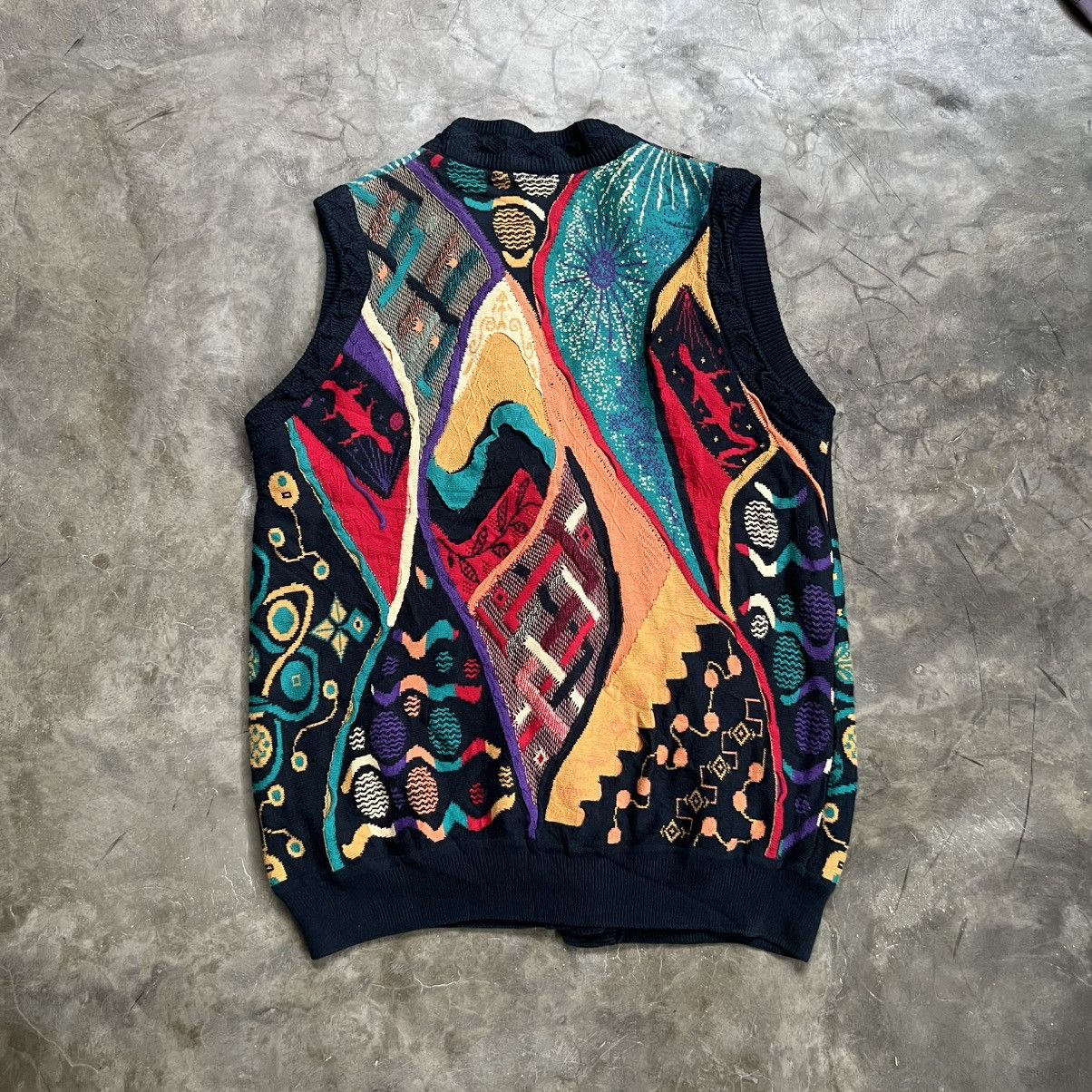 Coogi 1990s Geccu Coogi 3D Cable Knit Vest Size L / US 10 / IT 46 - 2 Thumbnail