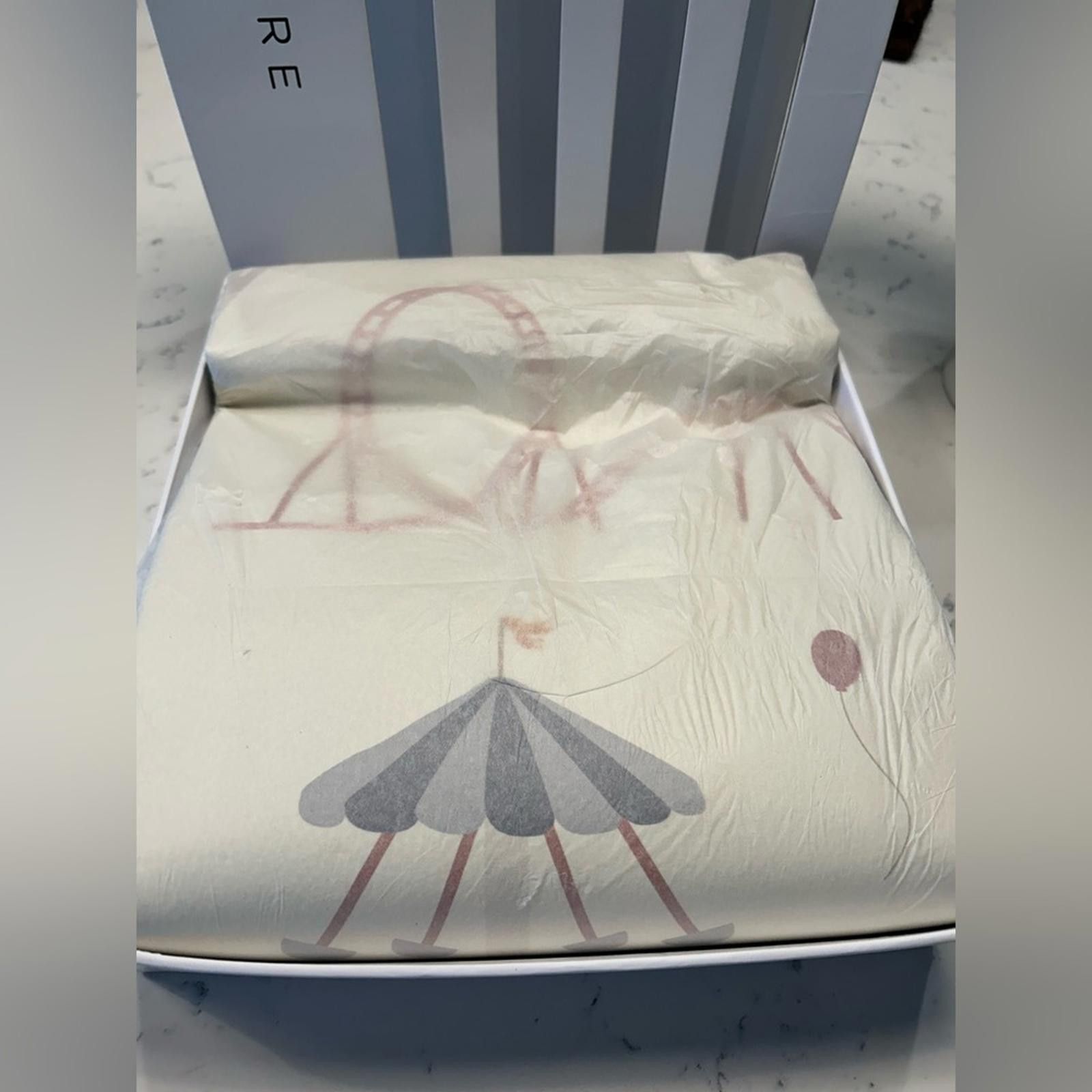 Other 🦄 RARE & DISCONTINUED: Gathre Midi+ Playmat (Boulevard) Size ONE SIZE - 3 Thumbnail