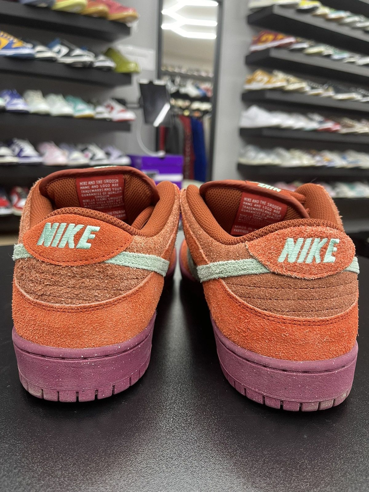 Nike Size 11.5 - Nike Dunk Low SB Mystic Rosewood Size US 11.5 / EU 44-45 - 4 Thumbnail