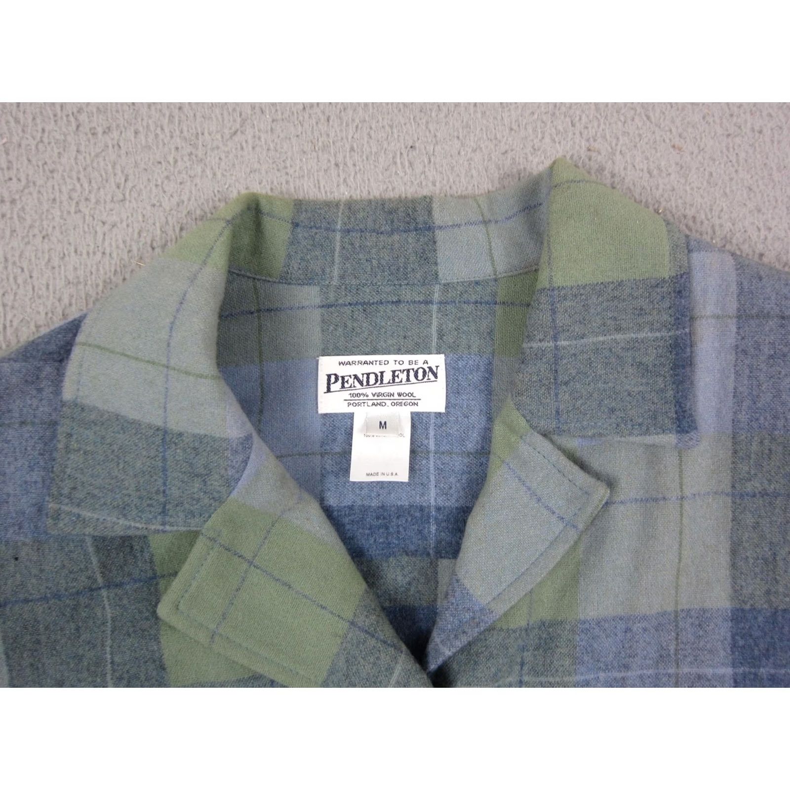 Pendleton VINTAGE Pendleton Shirt Womens Medium Green Plaid 100% Wool Button Up USA 90s Size M / US 6-8 / IT 42-44 - 3 Thumbnail