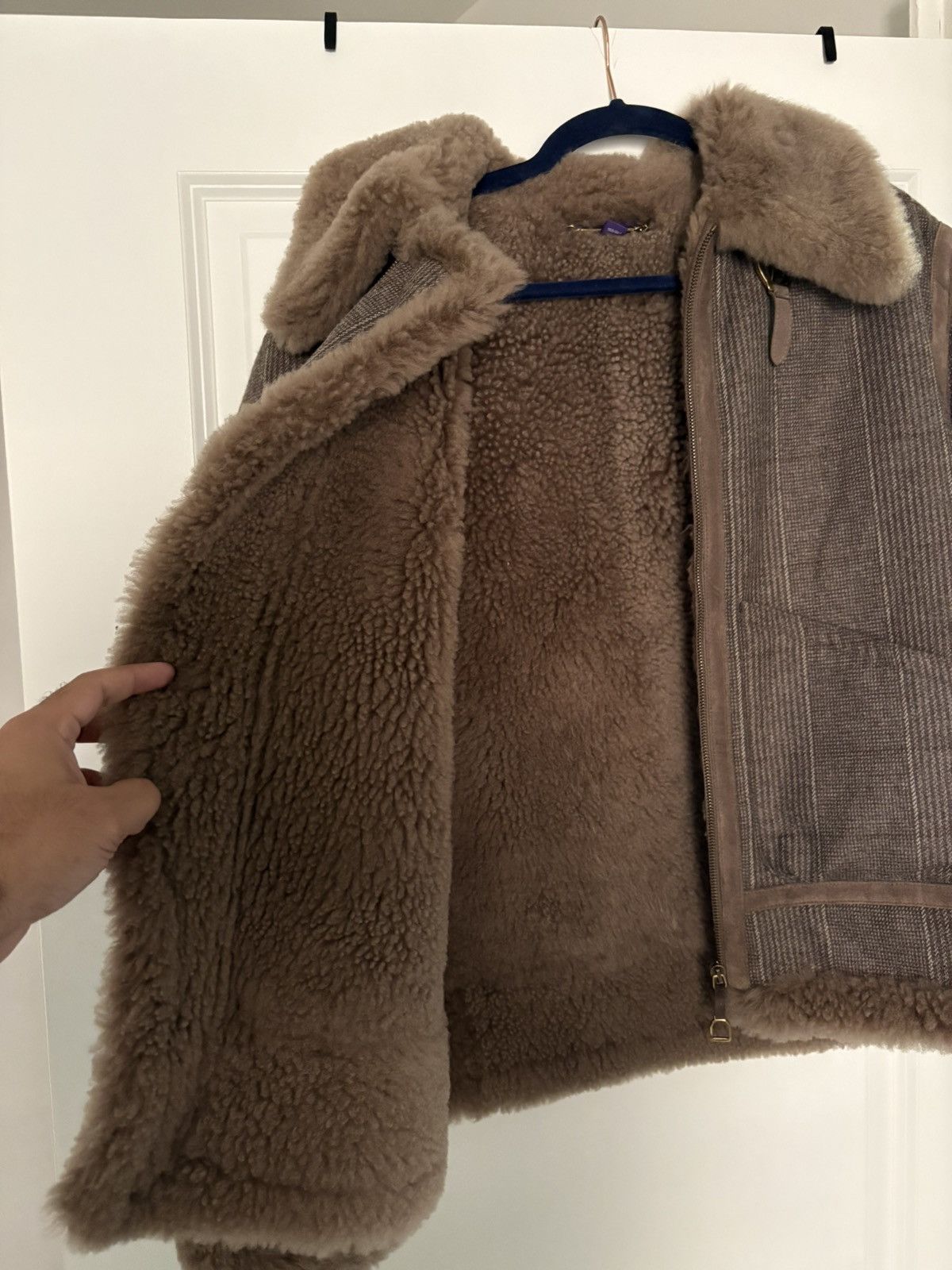 Ralph Lauren Purple Label Ralph Lauren Purple Label Collection Runway Shearling Fur Size S / US 4 / IT 40 - 8 Thumbnail