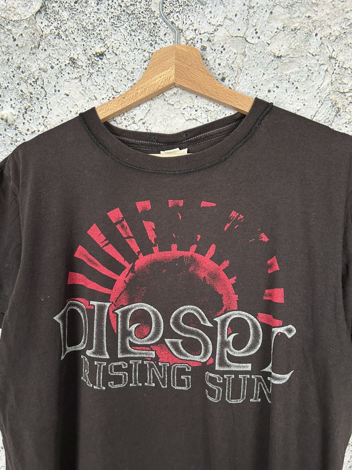Diesel Diesel Rising Sun Punk Grunge Graphic Tee Streetwear Vintage Size US M / EU 48-50 / 2 - 3 Thumbnail