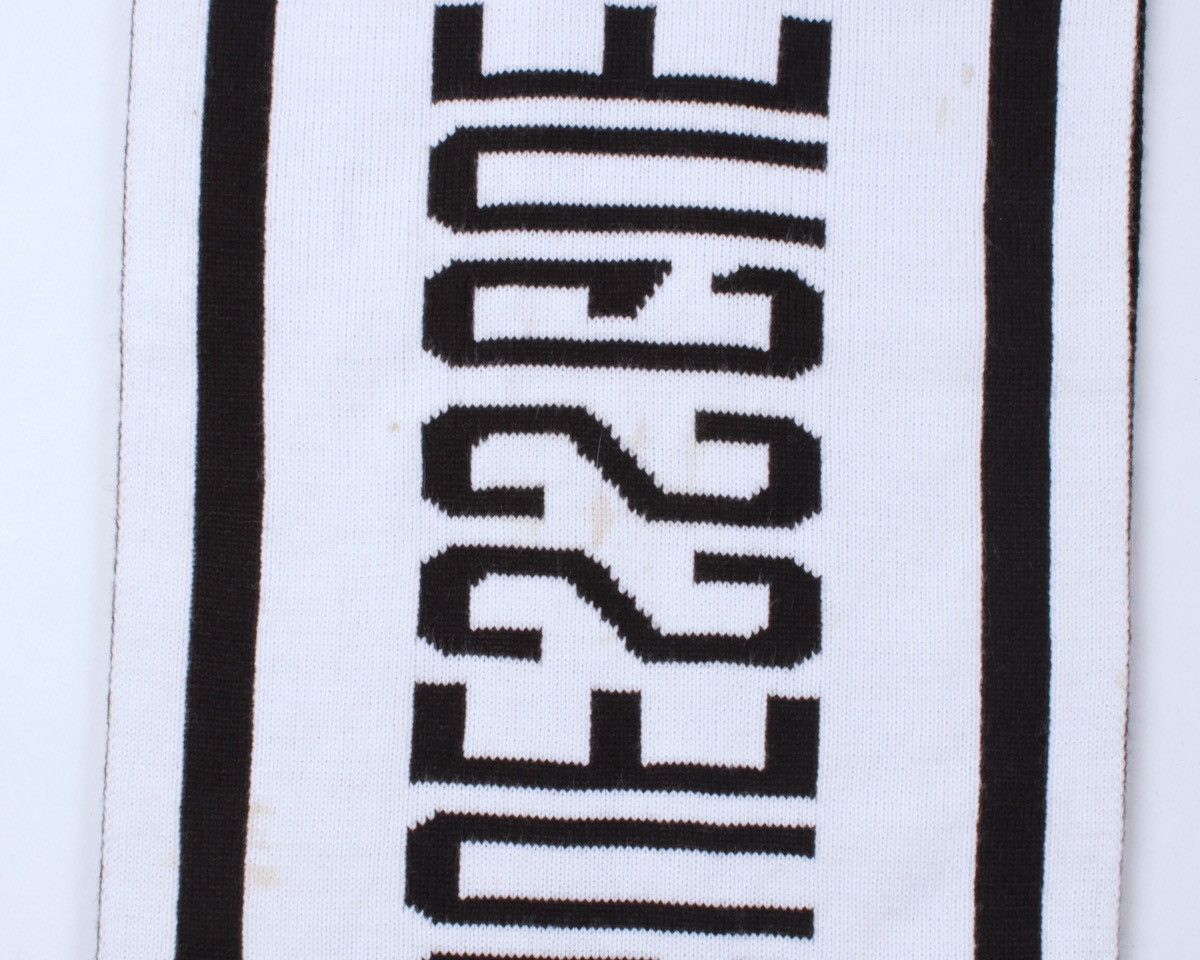 Designer × Guess GUESS Big Logo Acrylic Knitted Black White Scarf Size ONE SIZE - 12 Thumbnail