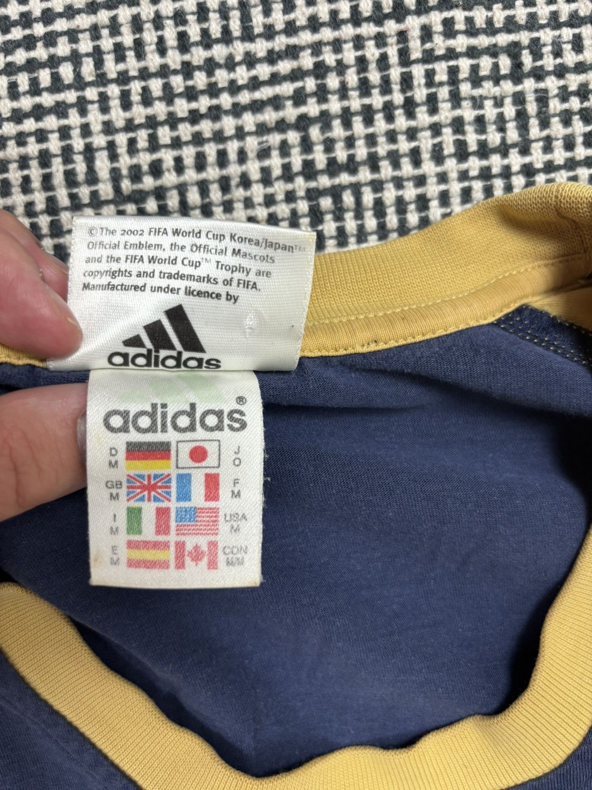 Adidas 2002 adidas fifa world cup Korea Japan vintage t-shirt Size US L / EU 52-54 / 3 - 4 Thumbnail