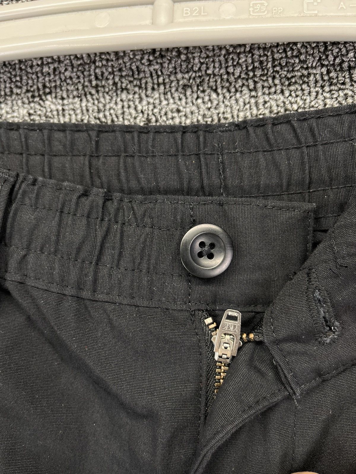 GU GU by Uniqlo Balloon Beigi Cargo Pants Size US 32 / EU 48 - 6 Thumbnail