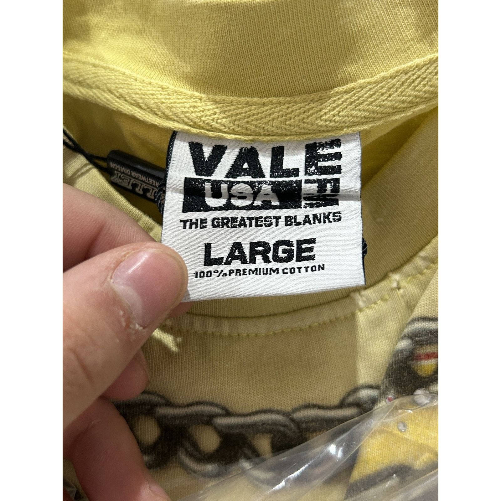 Vale VALE GOLDEN CHAMBERS BLING TEE SIZE LARGE BRAND NEW Size US L / EU 52-54 / 3 - 4 Thumbnail