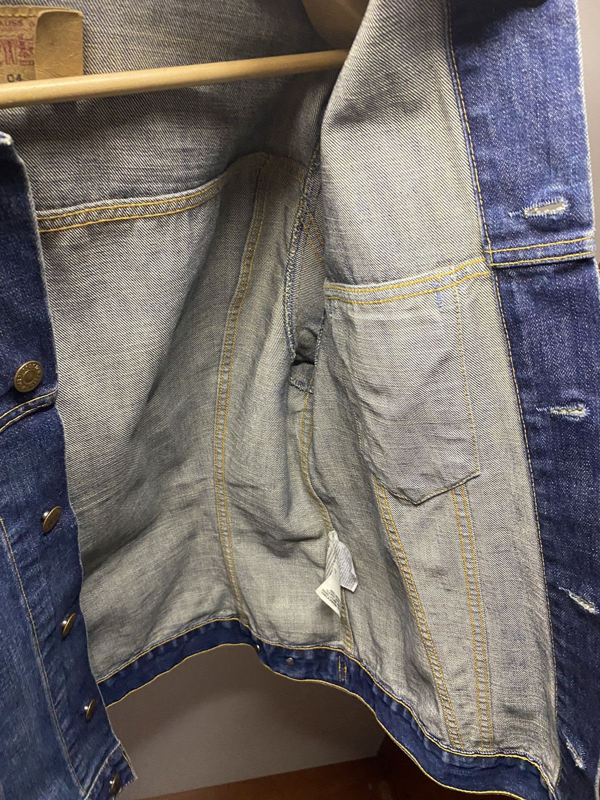 Levi's × Levi's Vintage Clothing × Vintage Vintage levis Denim Jacket 90s rare streetwear Size US L / EU 52-54 / 3 - 7 Thumbnail