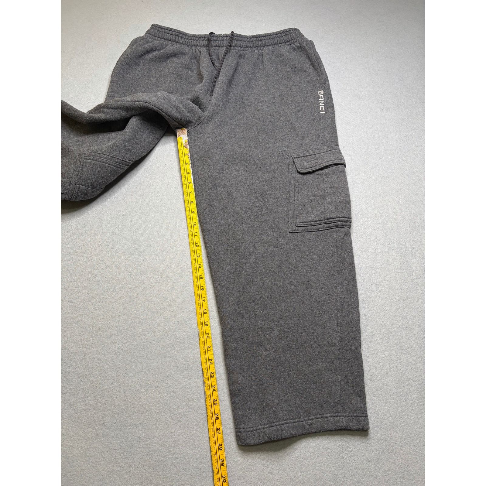 Other AND1 Men’s Cargo Sweatpants XL Gray Fleece Athletic Size US 36 / EU 52 - 6 Thumbnail