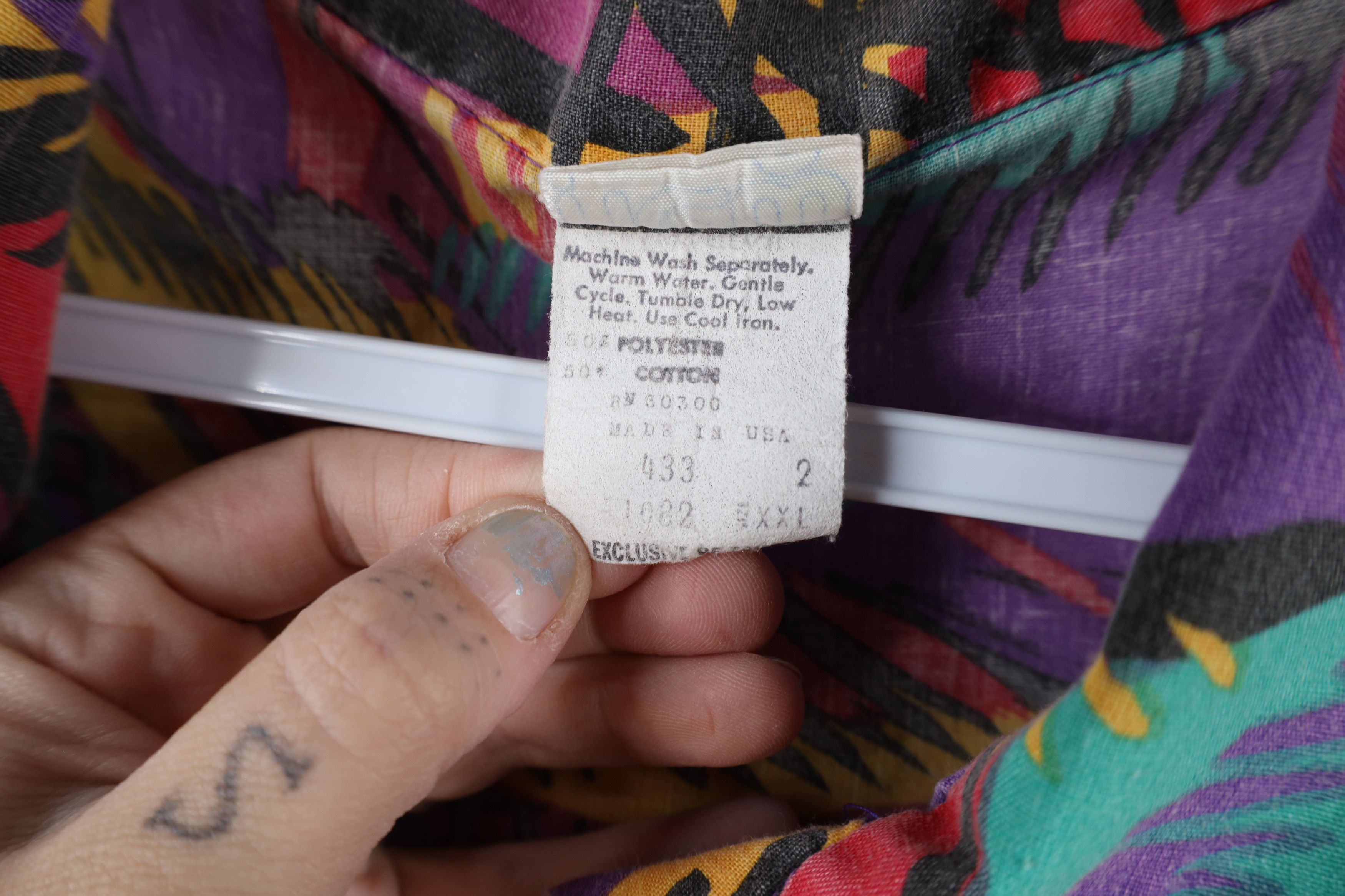 Vintage Vintage 90s Streetwear Abstract Collared Button Shirt USA Size XXL / US 16-18 / IT 52-54 - 9 Thumbnail