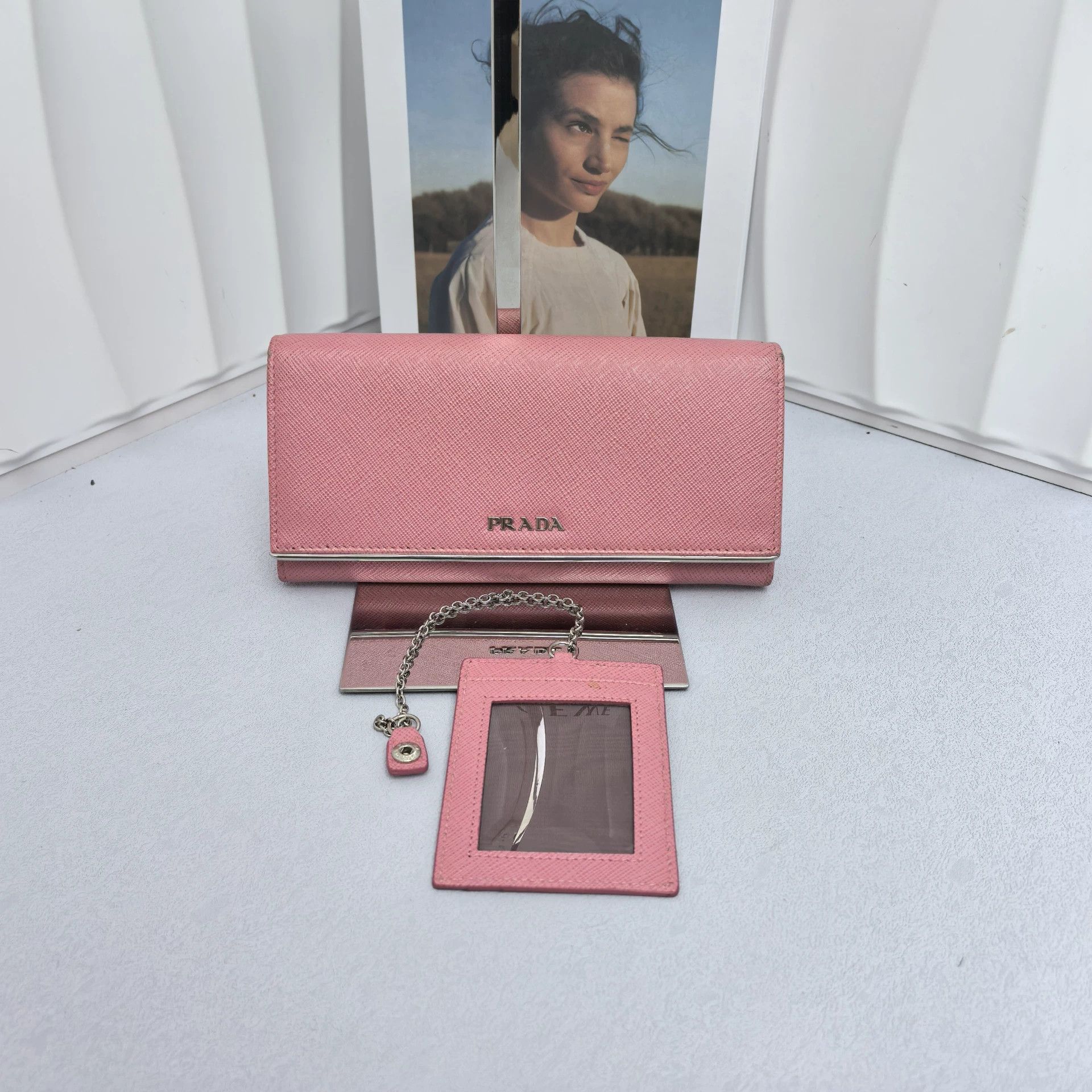 Prada Pre-loved Bag Very good condition Size ONE SIZE - 1 Thumbnail