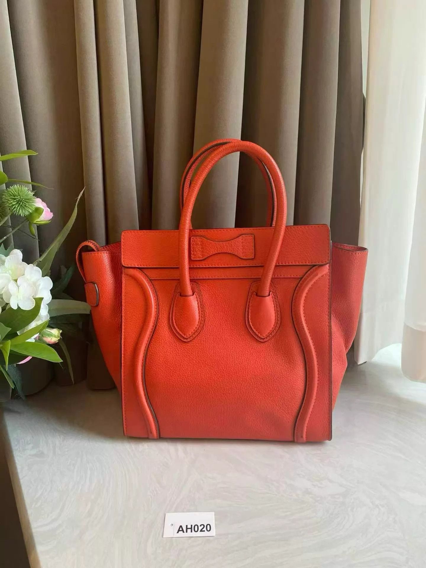Celine Celine Smile Tote 27x13x25cm Like New AH020 Size ONE SIZE - 2 Thumbnail