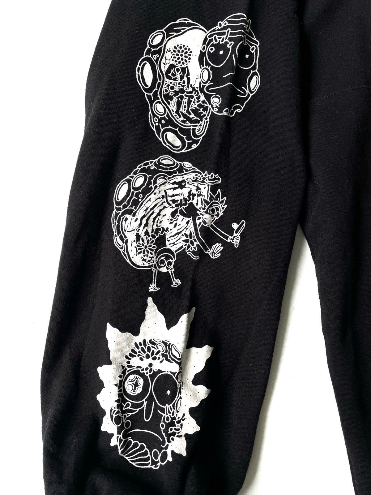 GCDS GCDS Men Black Long Sleeve Rick & Morty Oversized Size L Size US L / EU 52-54 / 3 - 5 Thumbnail