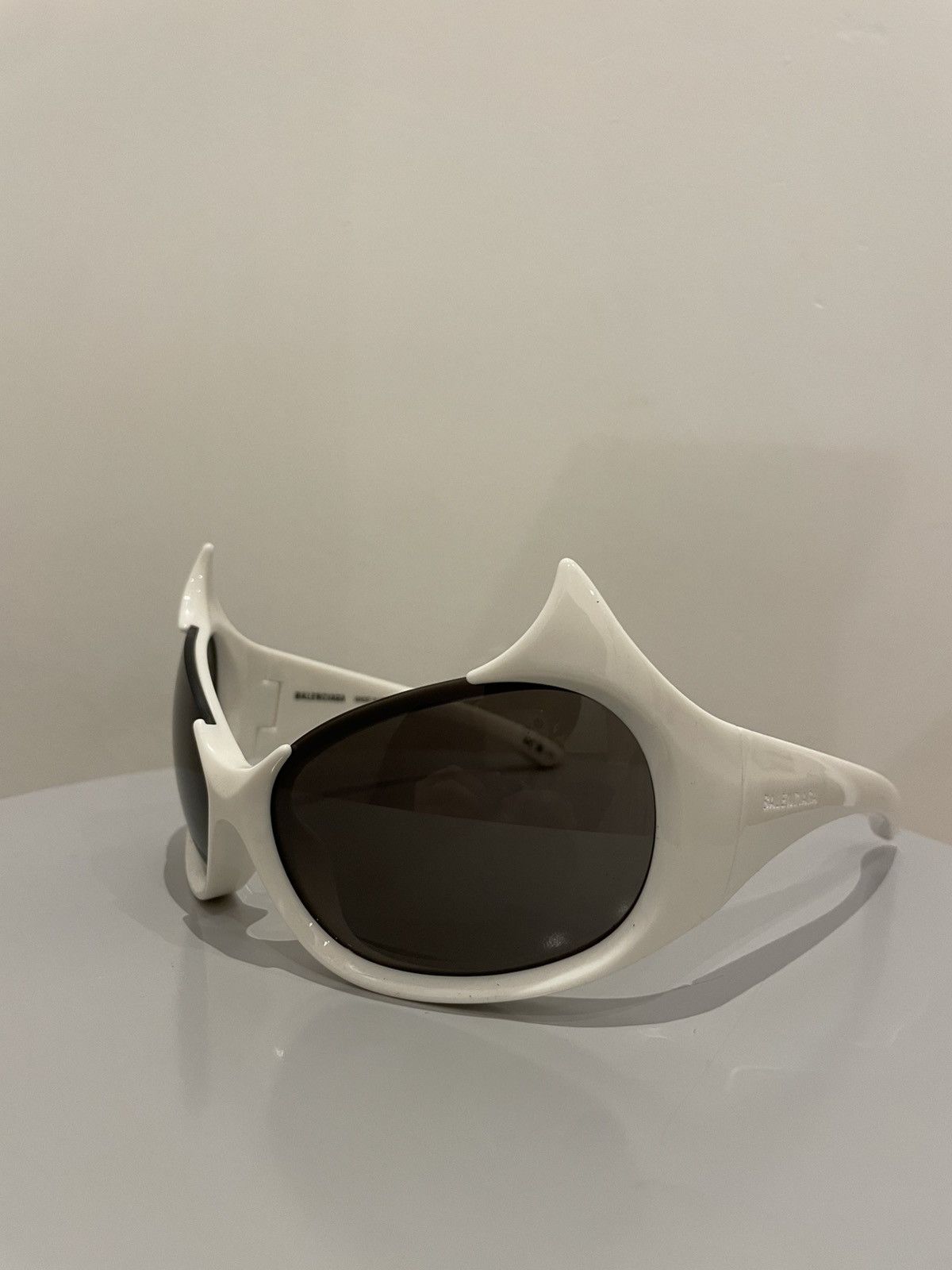 Balenciaga BALENCIAGA Gotham Cat sunglasses Size ONE SIZE - 4 Thumbnail
