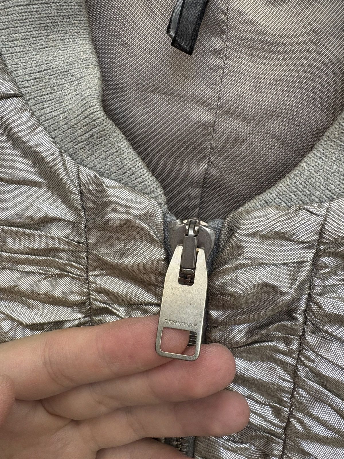 Dior Dior 07Ss Show Style Laser Silver Enamel Pleated Thin Jacket Size US S / EU 44-46 / 1 - 3 Thumbnail