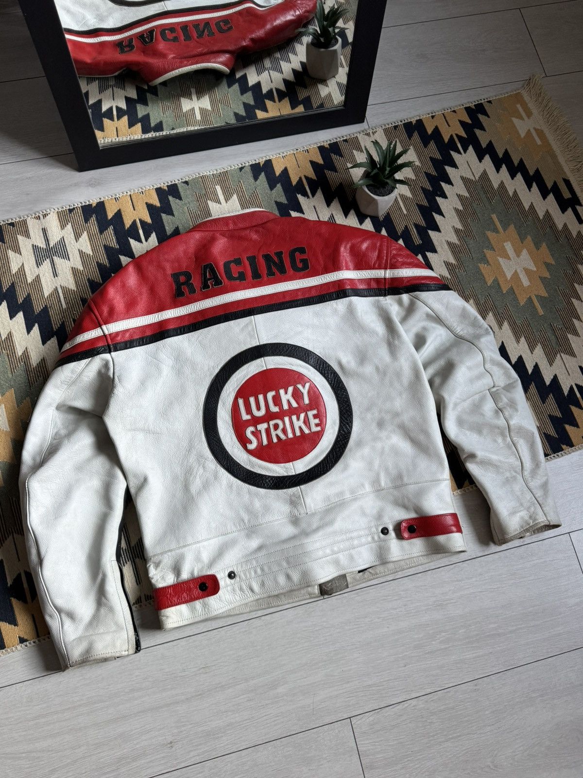 Vintage Vintage 90’s Lucky Strike Big Logo Racing Leather Jacket Size US L / EU 52-54 / 3 - 12 Thumbnail