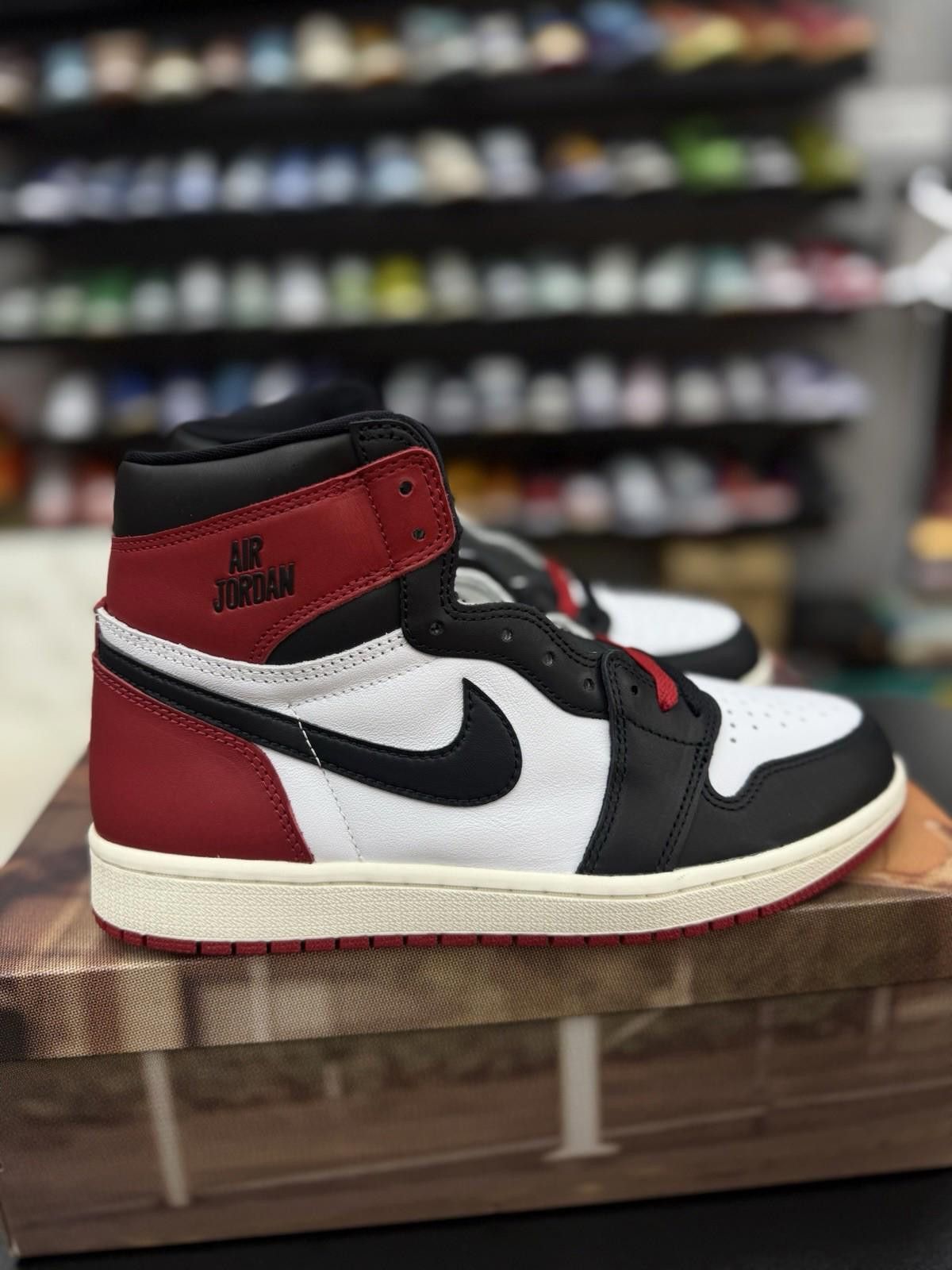 Jordan Brand Size 8.5 - Air Jordan 1 Retro OG High Black Reimagined NEW Size US 8.5 / EU 41-42 - 2 Thumbnail