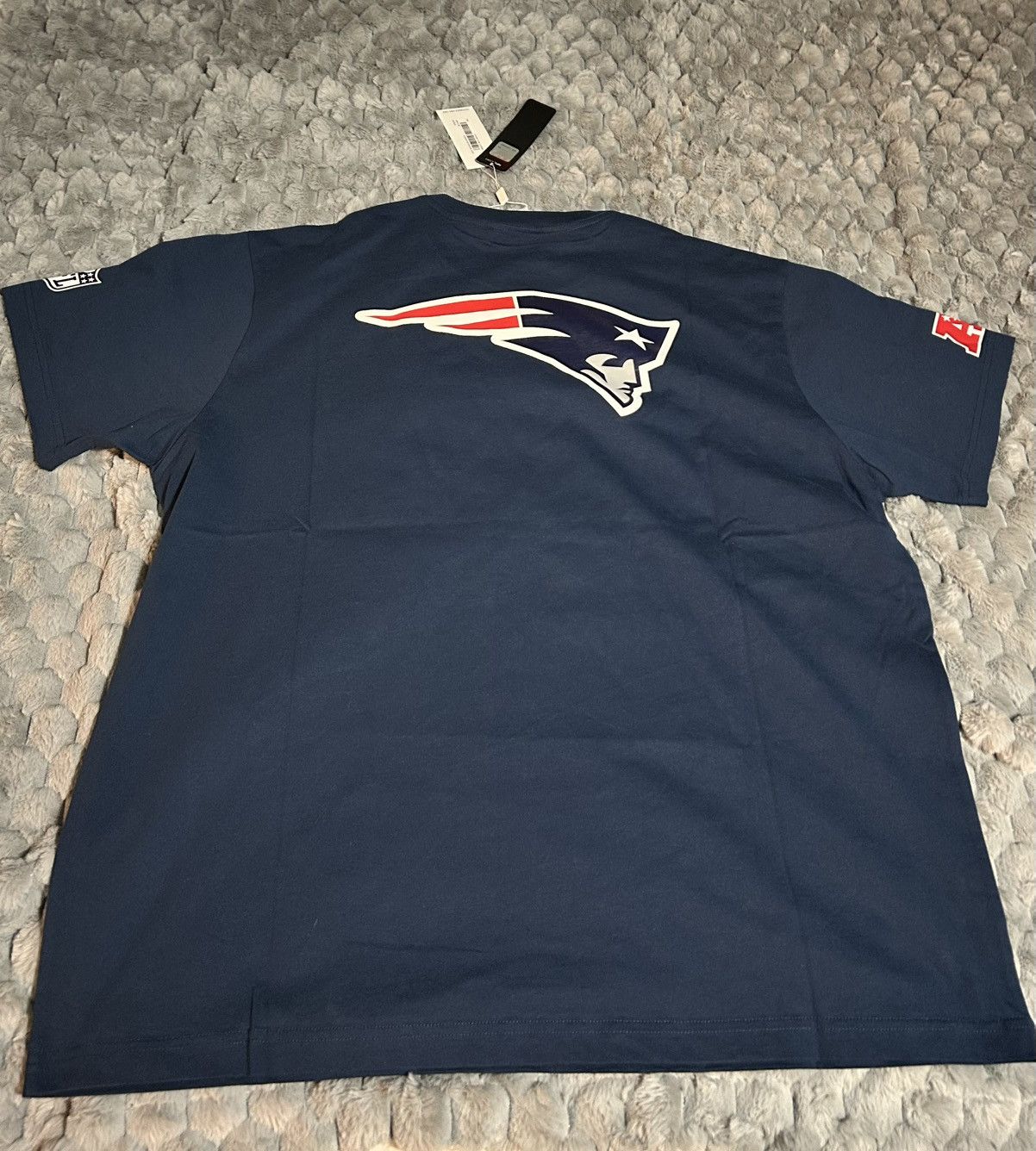 October's Very Own OVO October’s Very Own NFL New England Patriots T-Shirt 2XL Size US XXL / EU 58 / 5 - 3 Thumbnail
