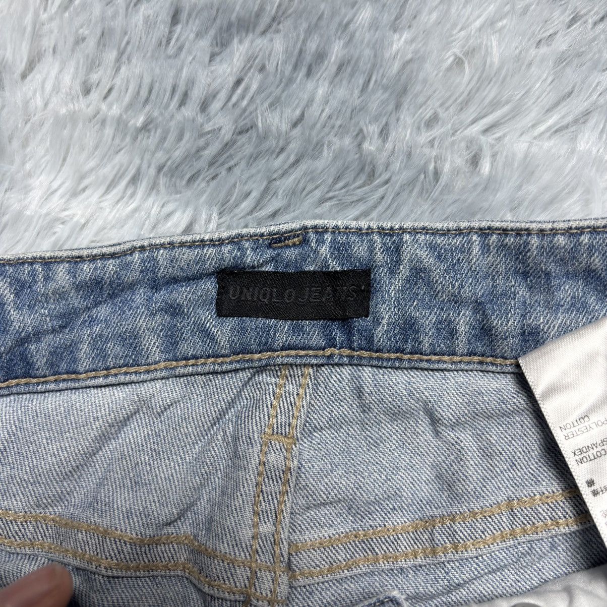 Uniqlo Uniqlo Women's High Rise Straight Jeans Light Blue (Size 23) Size 25" / US 0 / IT 36 - 4 Thumbnail