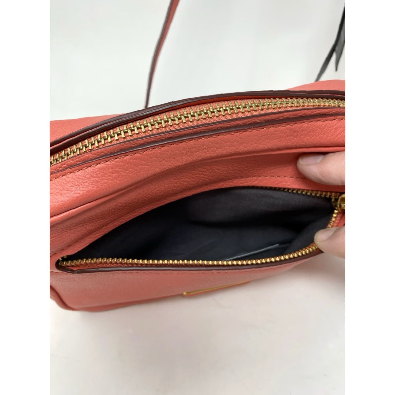 Marc Jacobs Marc Jacobs Crossbody Bag Leather Small NWT Rose Blush Coral Camera Bag Women Size ONE SIZE - 6 Thumbnail