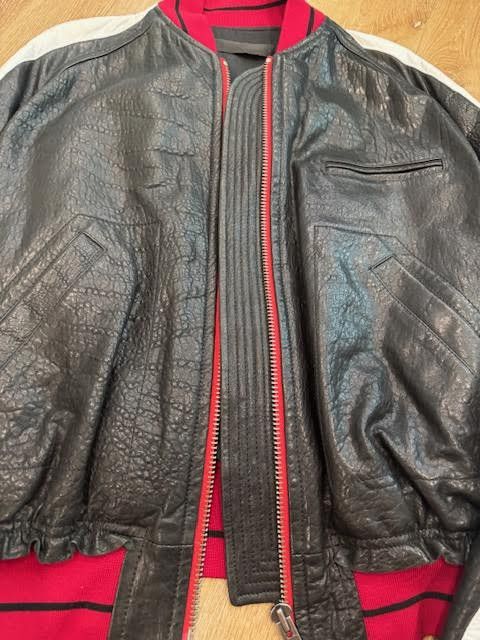 Haider Ackermann Haider Ackermann leather bomber w contrasting color band Size US S / EU 44-46 / 1 - 12 Thumbnail