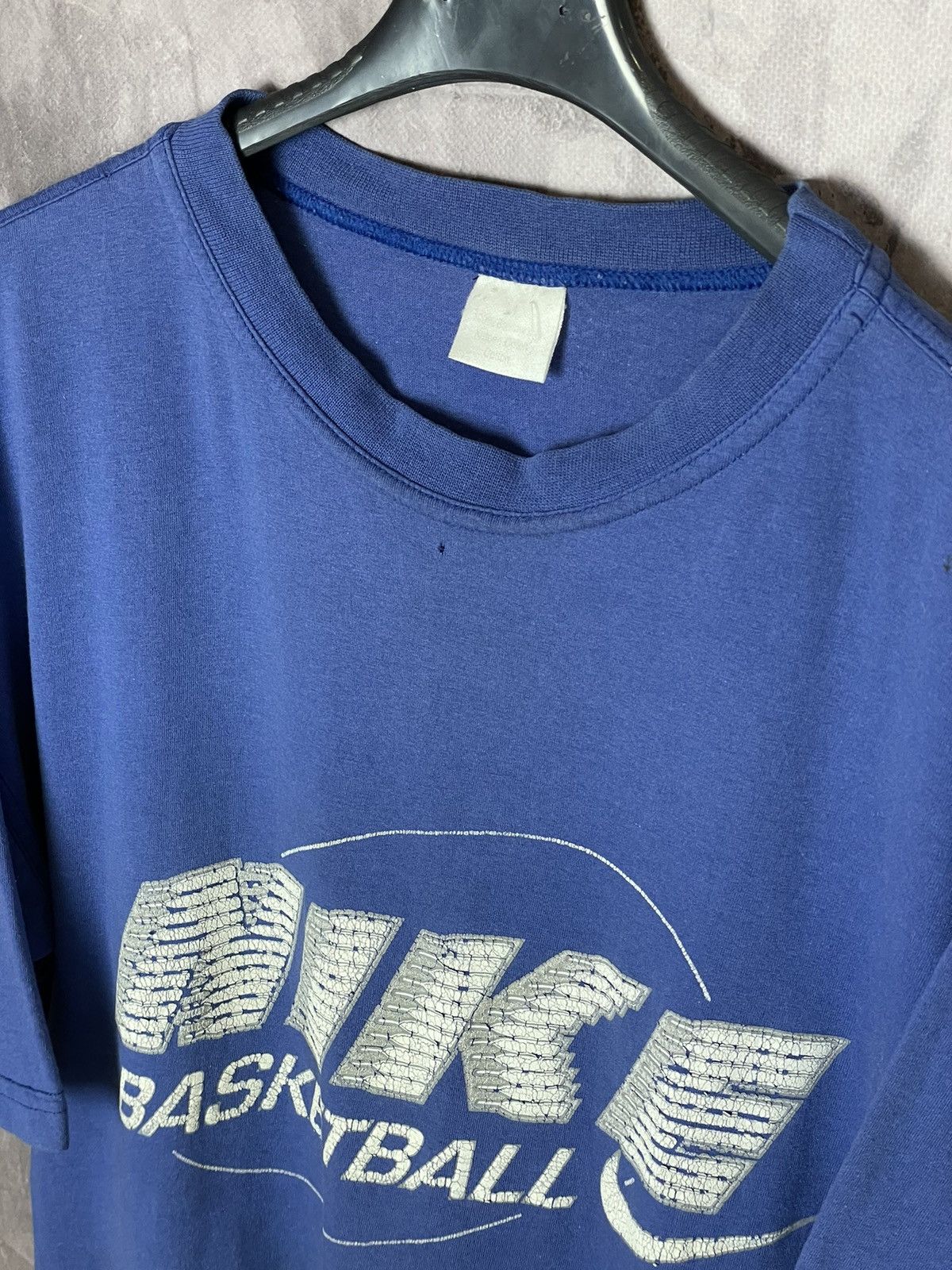 Nike × Vintage Y2K Vintage NIKE Basketball Spell Out Big Logo T-Shirt SizeL Size US L / EU 52-54 / 3 - 5 Thumbnail