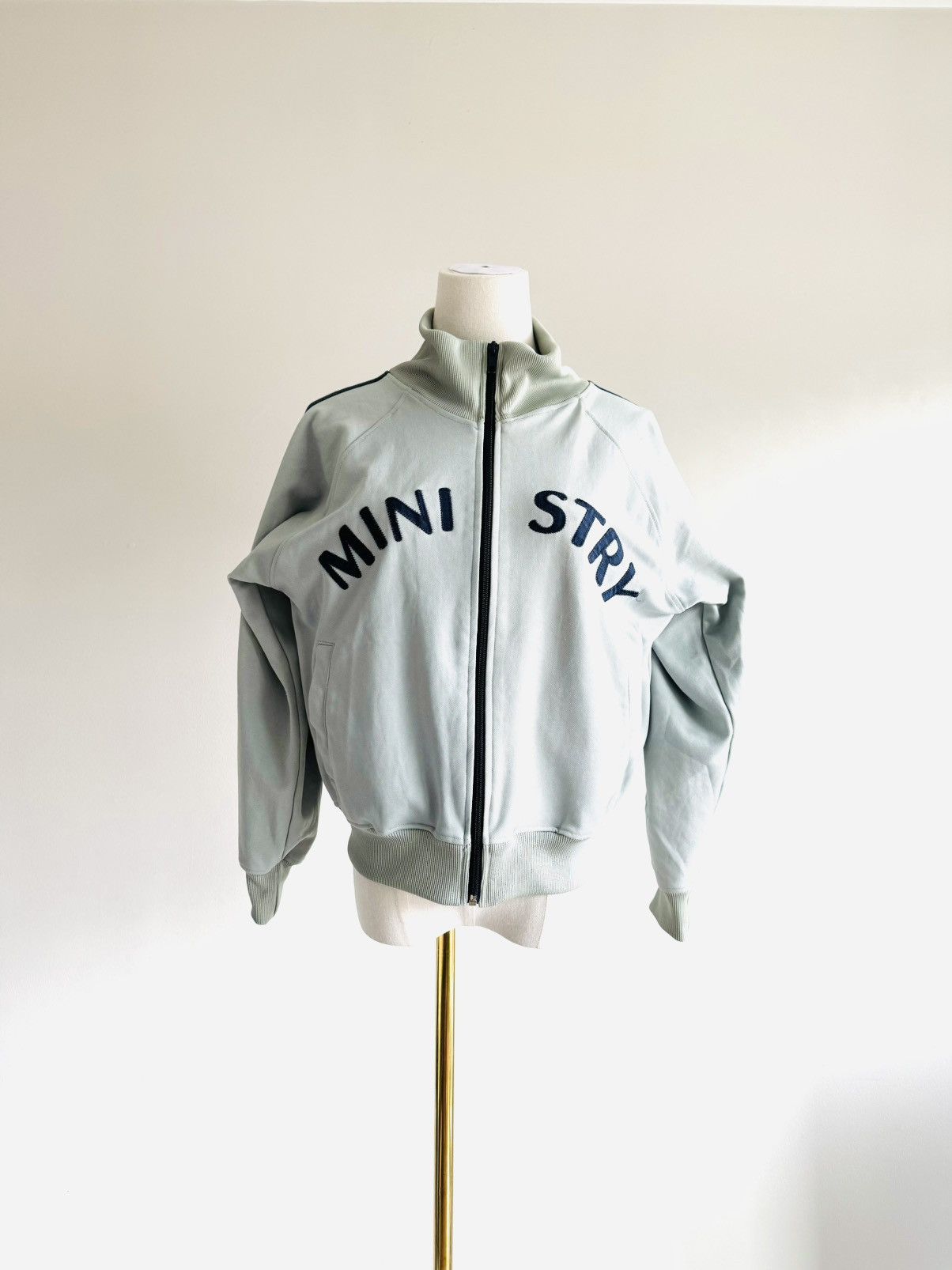 Band Tees × Vintage Vintage Ministry of Sound track Jacket unisex xs rare Size ONE SIZE - 1 Thumbnail