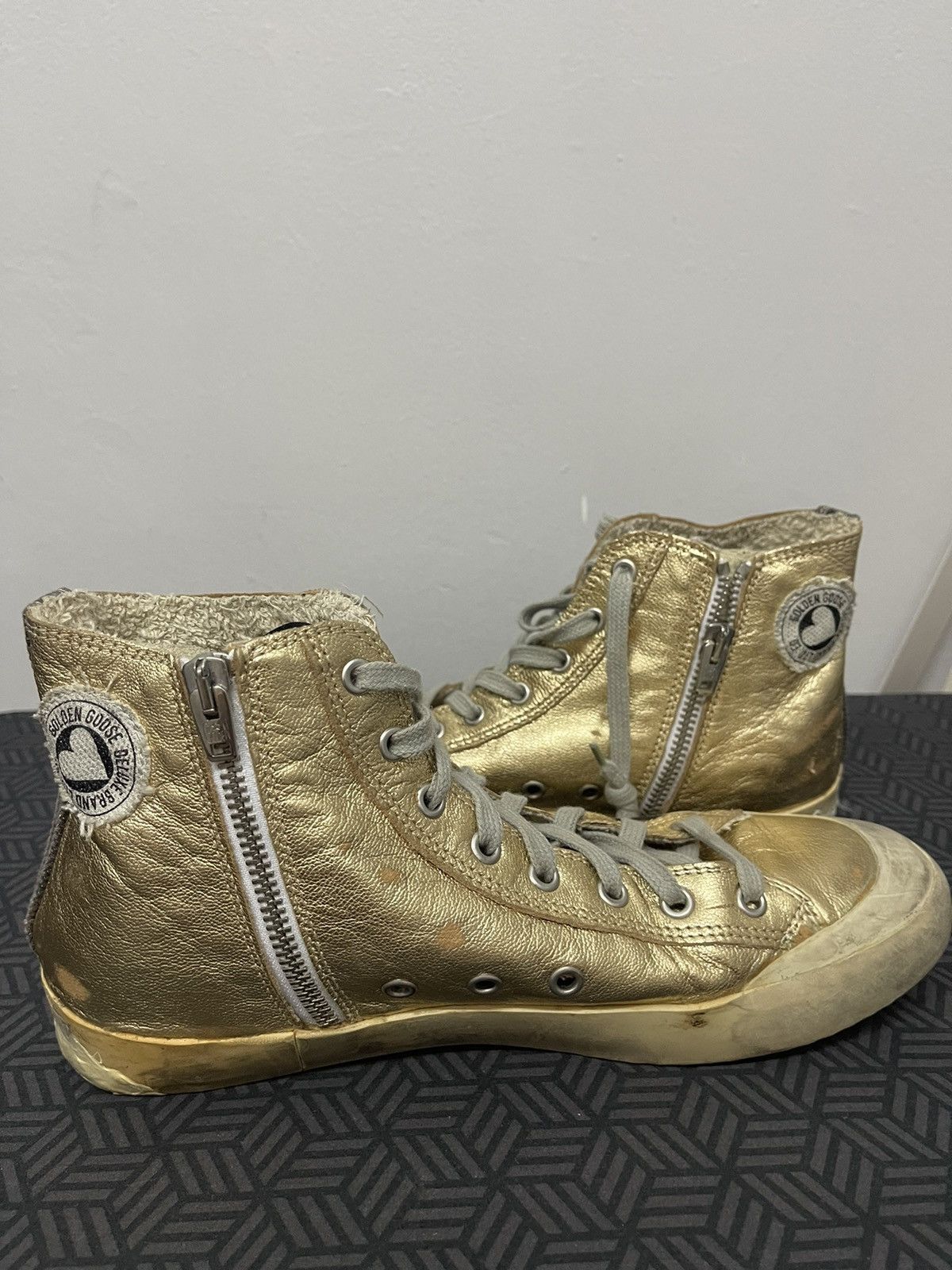 Golden Goose GOLD FRANCY GOLDEN GOOSE ITALY Size US 10 / IT 40 - 3 Thumbnail