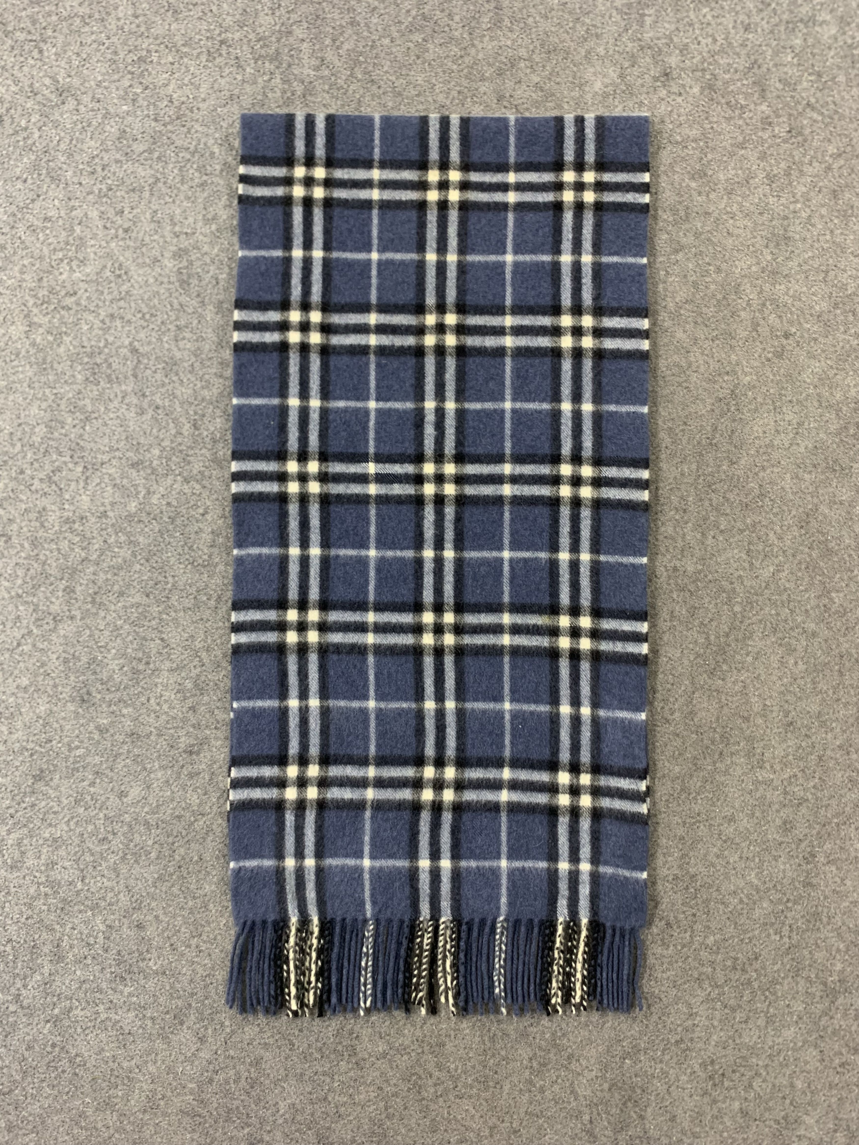 Burberry Burberry Scarf Cashmere Muffler Neck Wrap BL9307 Size ONE SIZE - 3 Thumbnail