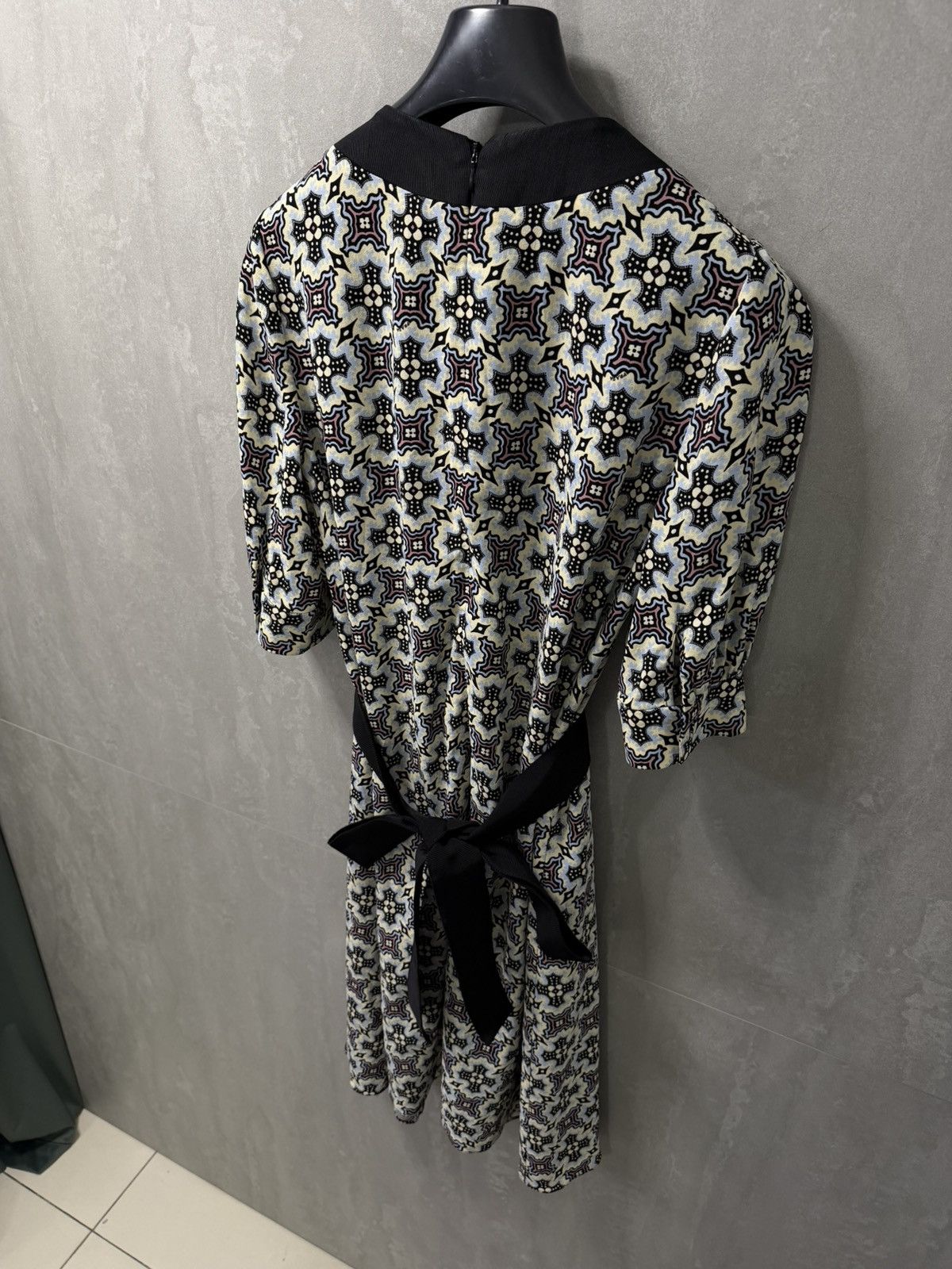 Prada Prada 2015 Purple & Blue Printed Viscose Stretch Crepe Dress Size S / US 4 / IT 40 - 10 Thumbnail
