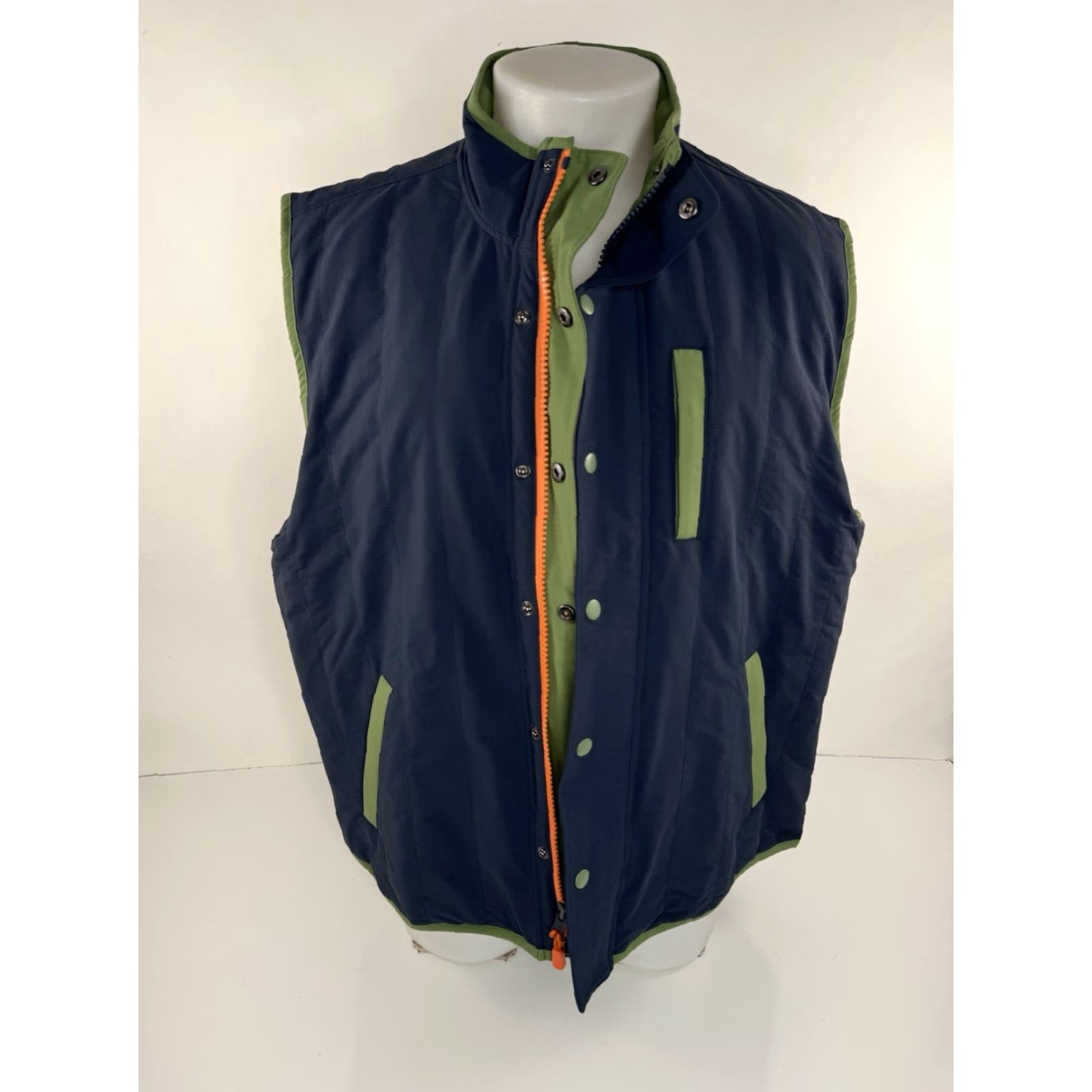 The Territory Ahead THE TERRITORY AHEAD Reversible Zip Mens XL Vest Blue / Green Nylon Blend - vest - mens xl - territory ahead - reversible - zip - blue green - 90s? Size US XL / EU 56 / 4 - 2 Thumbnail
