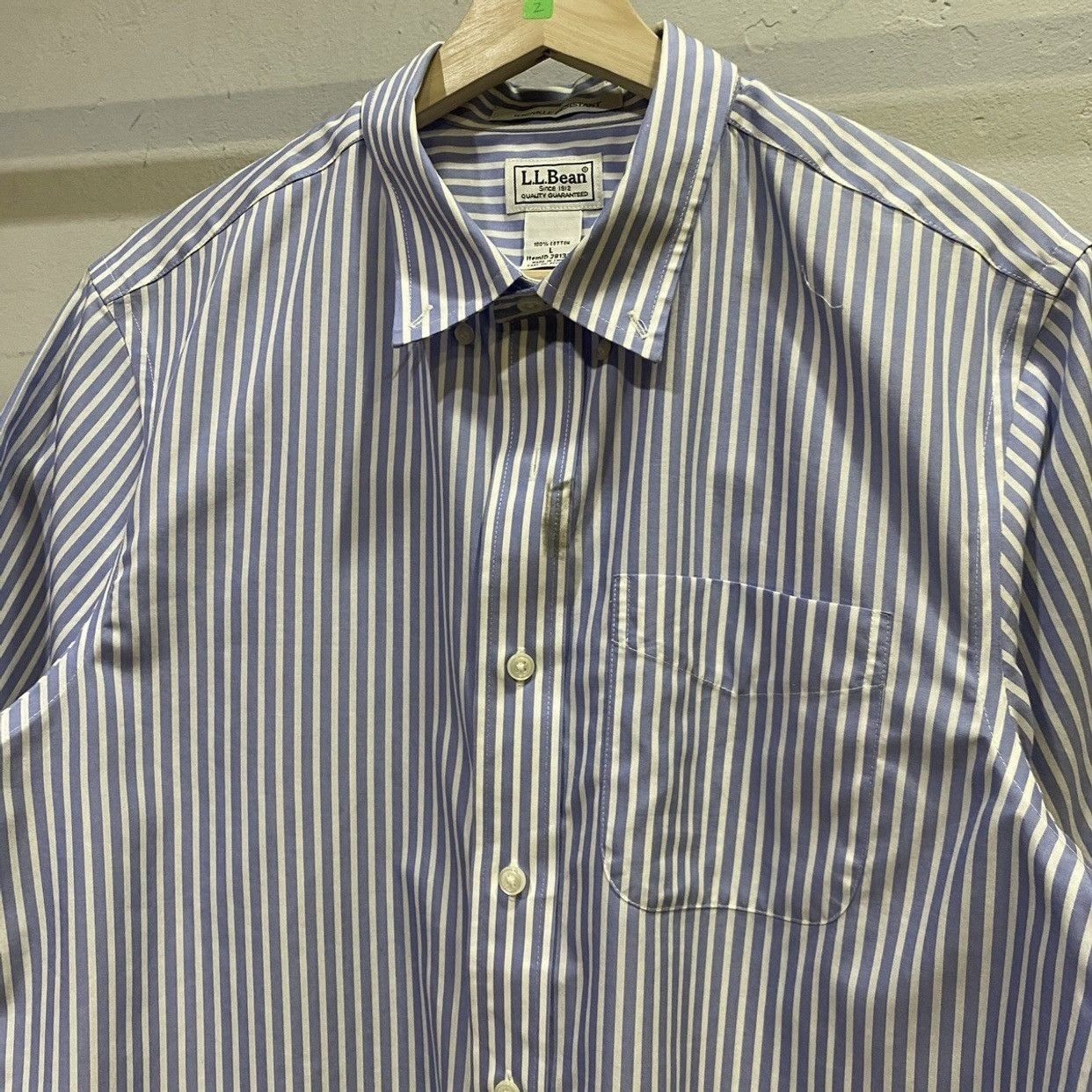 L.L. Bean Vintage wrinkle resistant 90s L.L. Bean Button Shirt USA Size US L / EU 52-54 / 3 - 3 Thumbnail