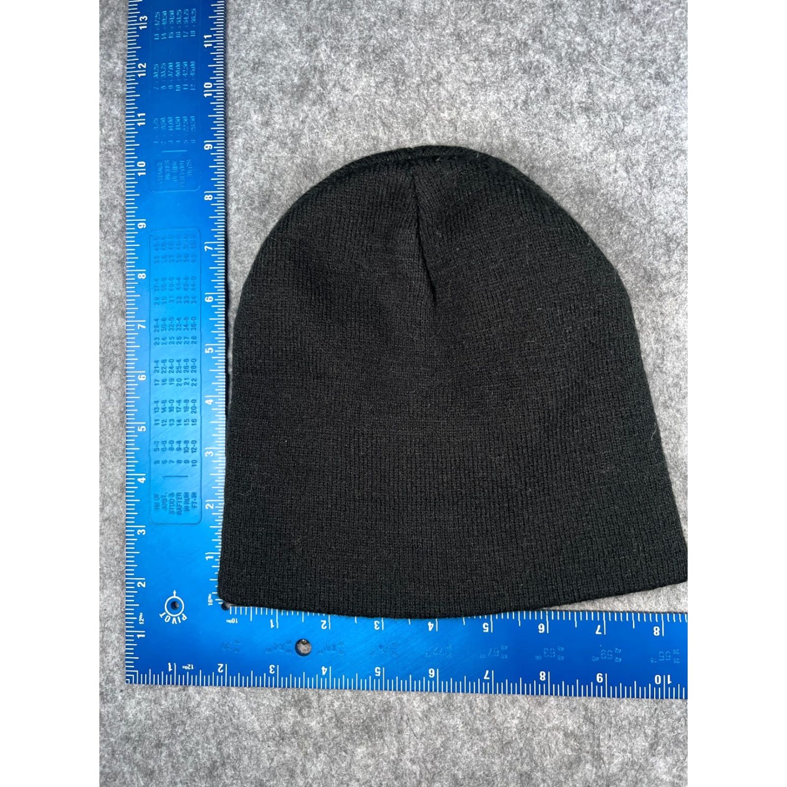 Vintage Love God Love People Beanie Toque Hat Unisex Adults One Size Black Knit Acrylic Embroider Style Beanie Size ONE SIZE - 4 Thumbnail